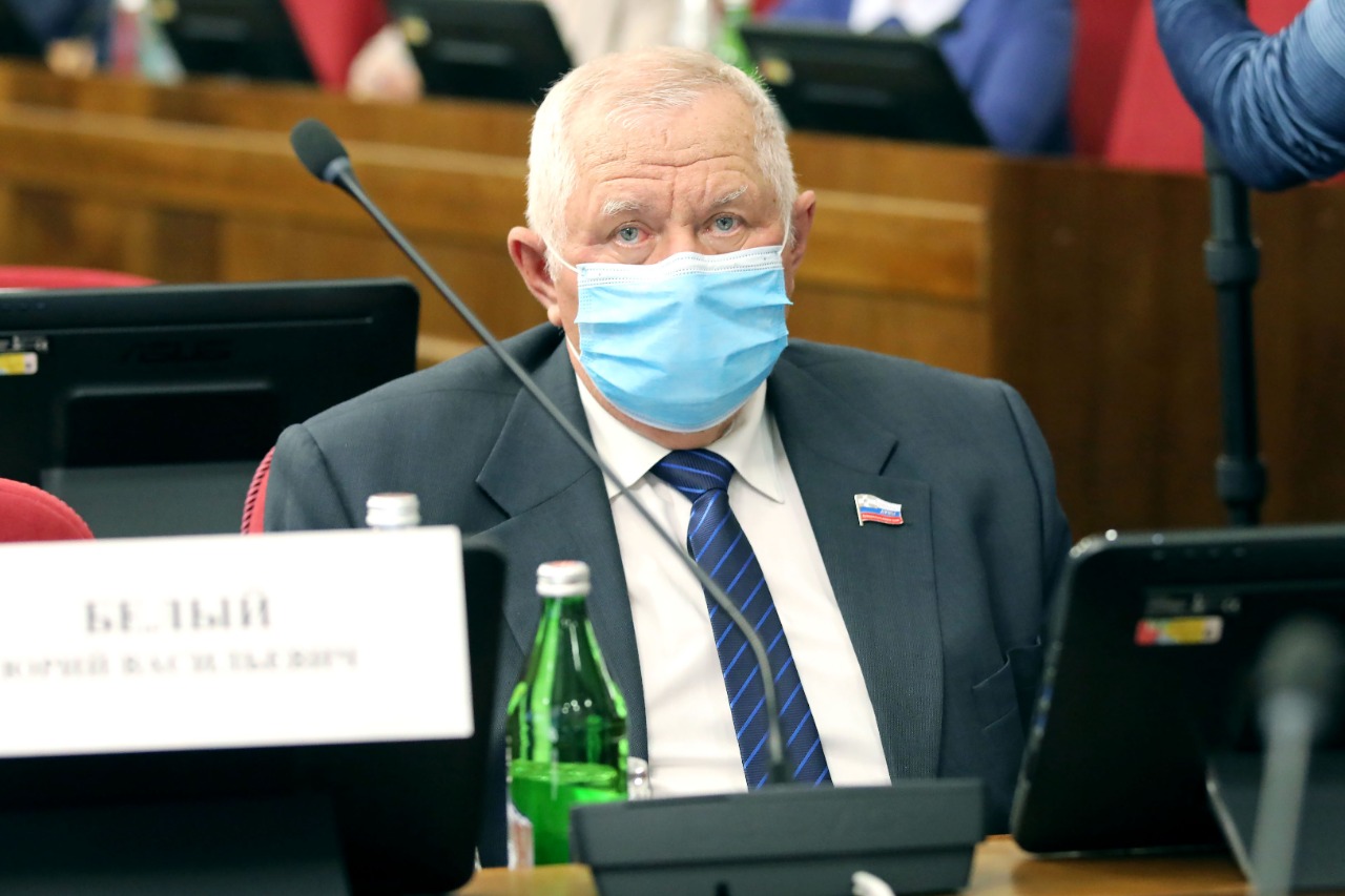 Депутаты поддержали расширение программы долговременного ухода за пожилыми гражданами на Ставрополье