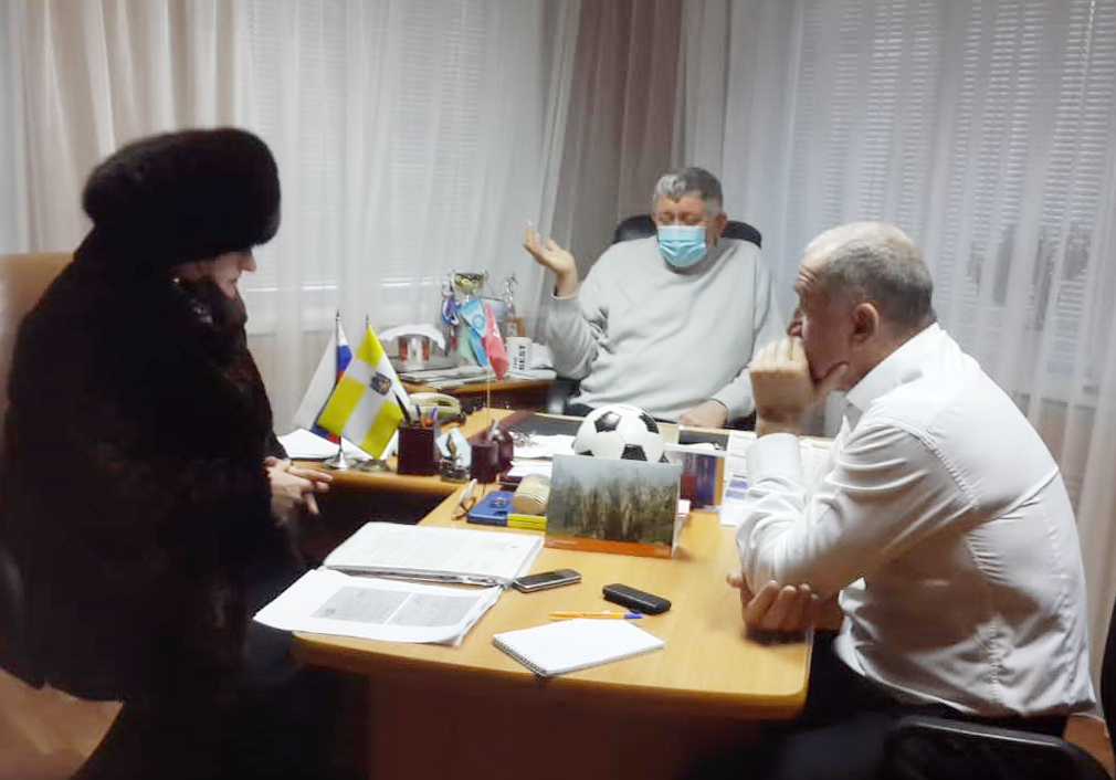 Выслушать и помочь