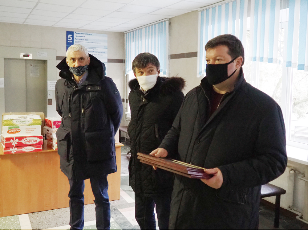 С благодарностью за труд