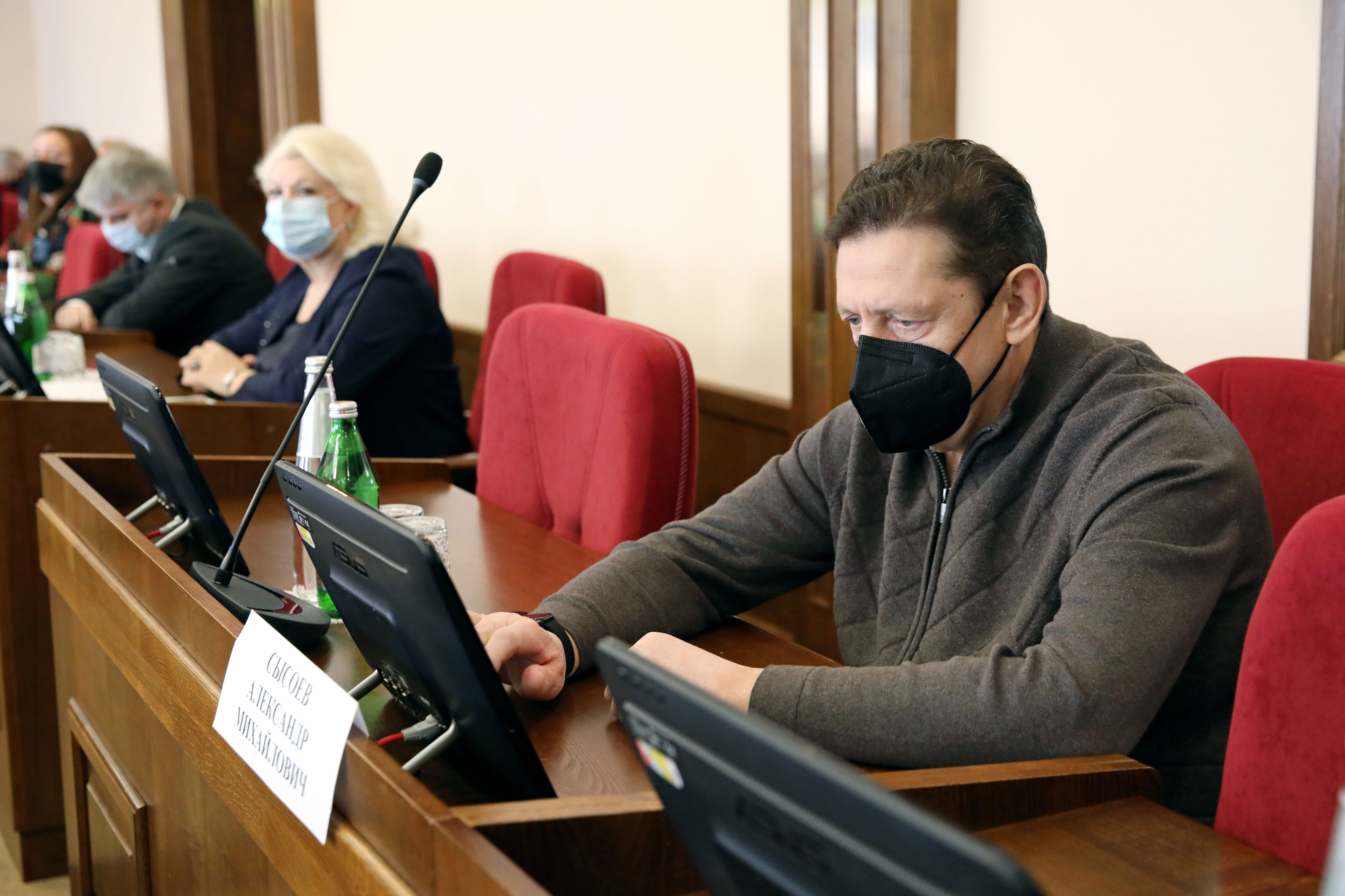 В краевой Думе обсудили развитие адаптивной физкультуры и спорта для детей с ограниченными возможностями здоровья