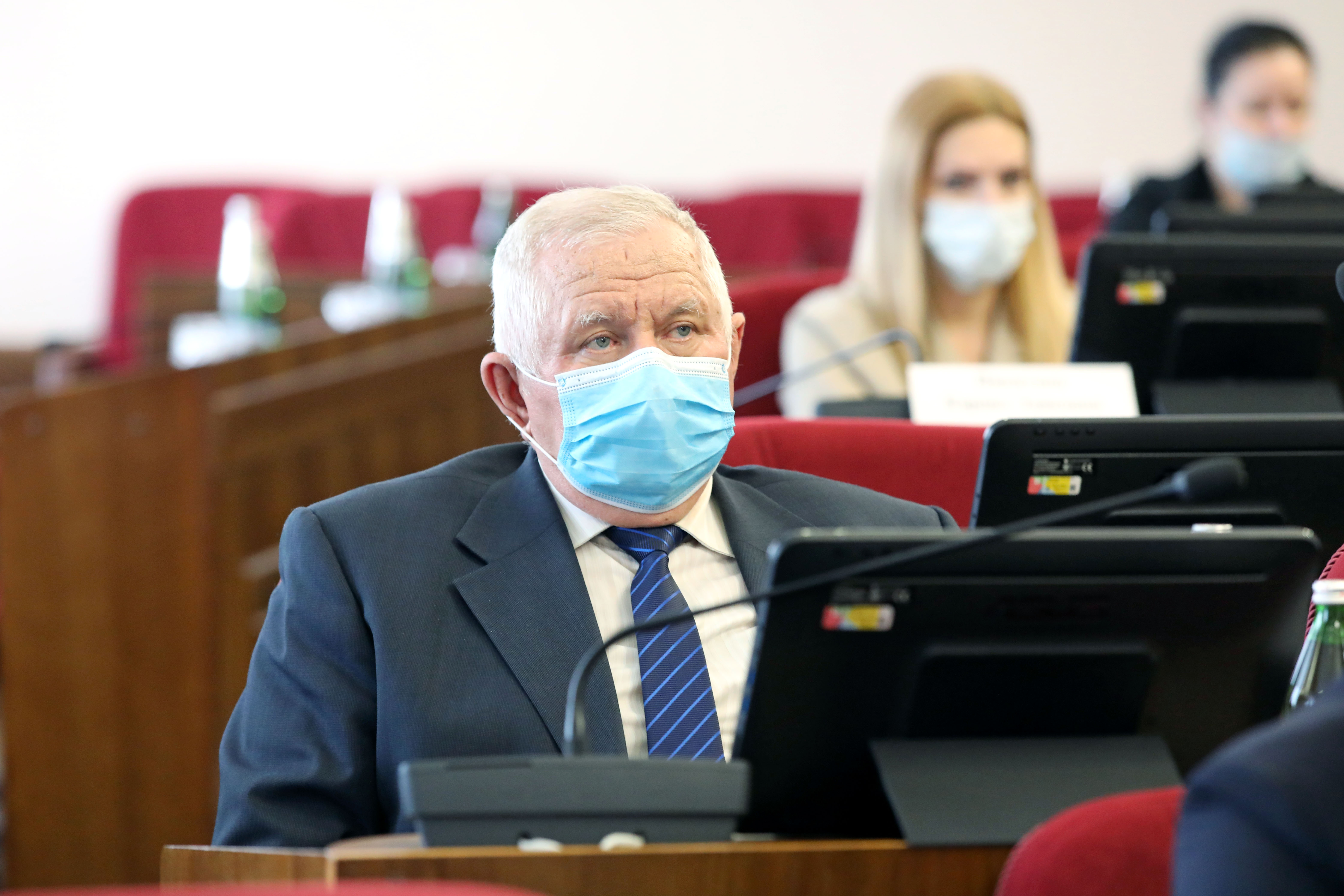 Валерий Назаренко: «Основная задача – наполнение МФЦ максимальным количеством востребованных гражданами услуг»