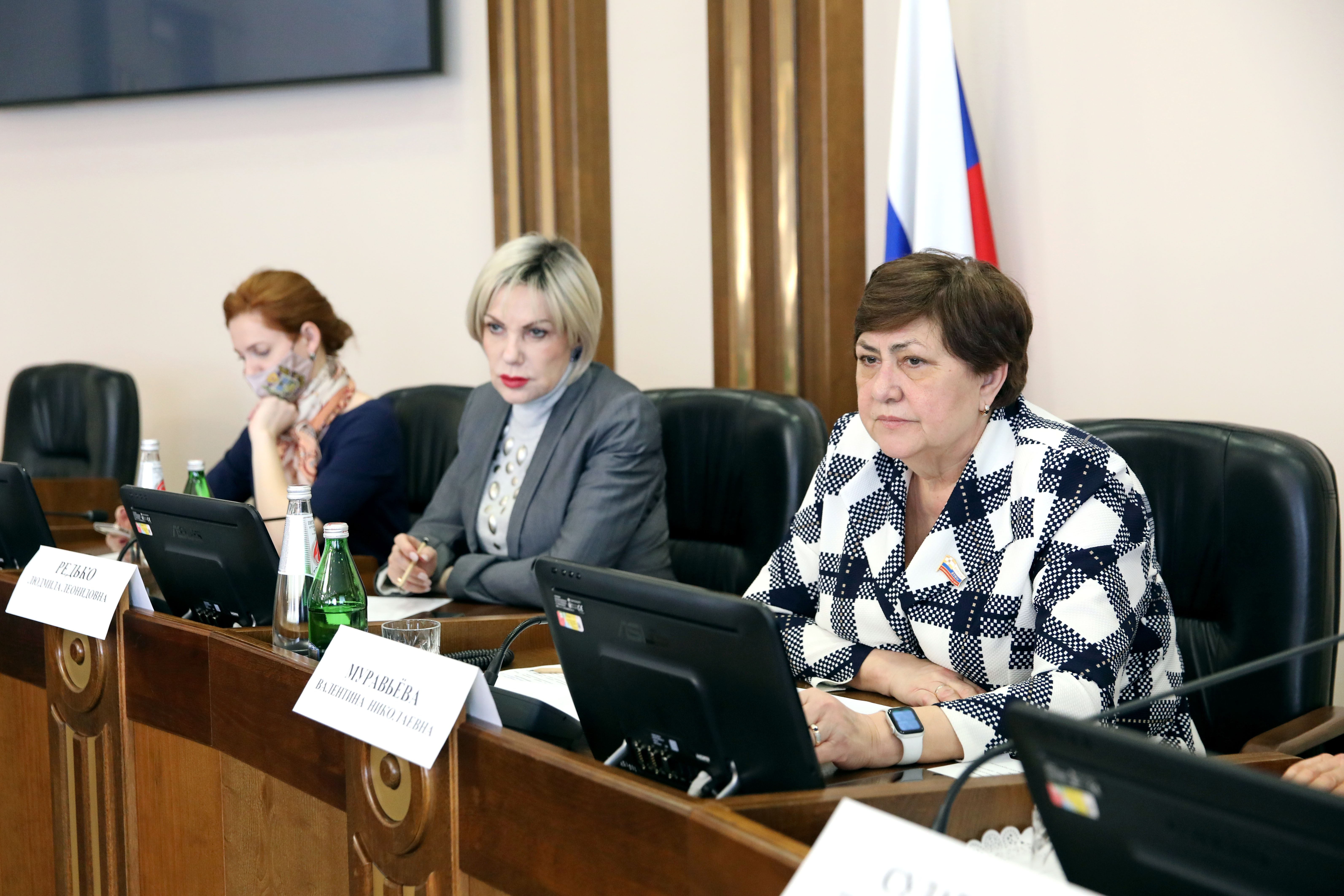 Депутаты Думы края одобрили проект федерального закона о совершенствовании госполитики в сфере занятости населения