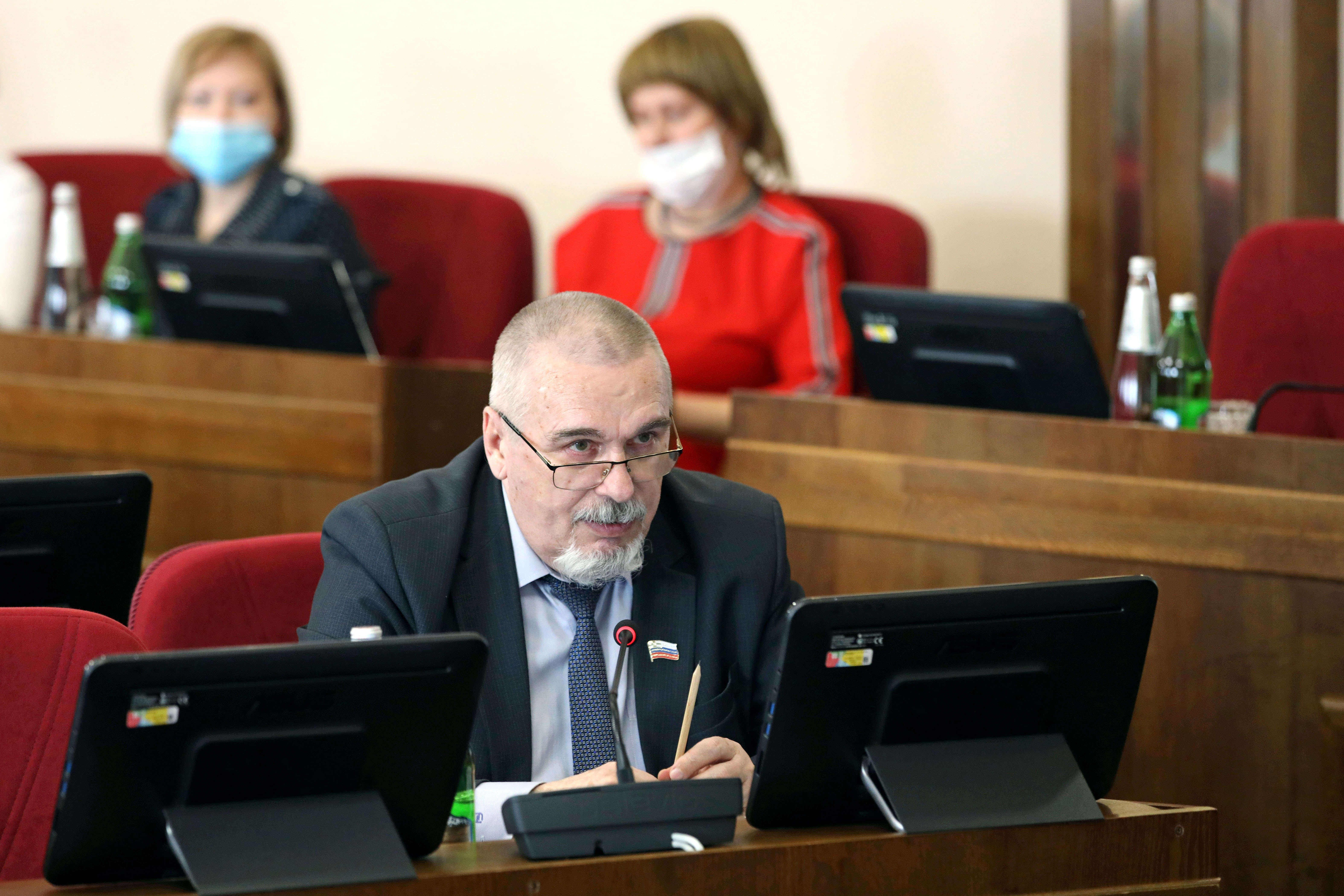 Депутаты Думы края одобрили проект федерального закона о совершенствовании госполитики в сфере занятости населения