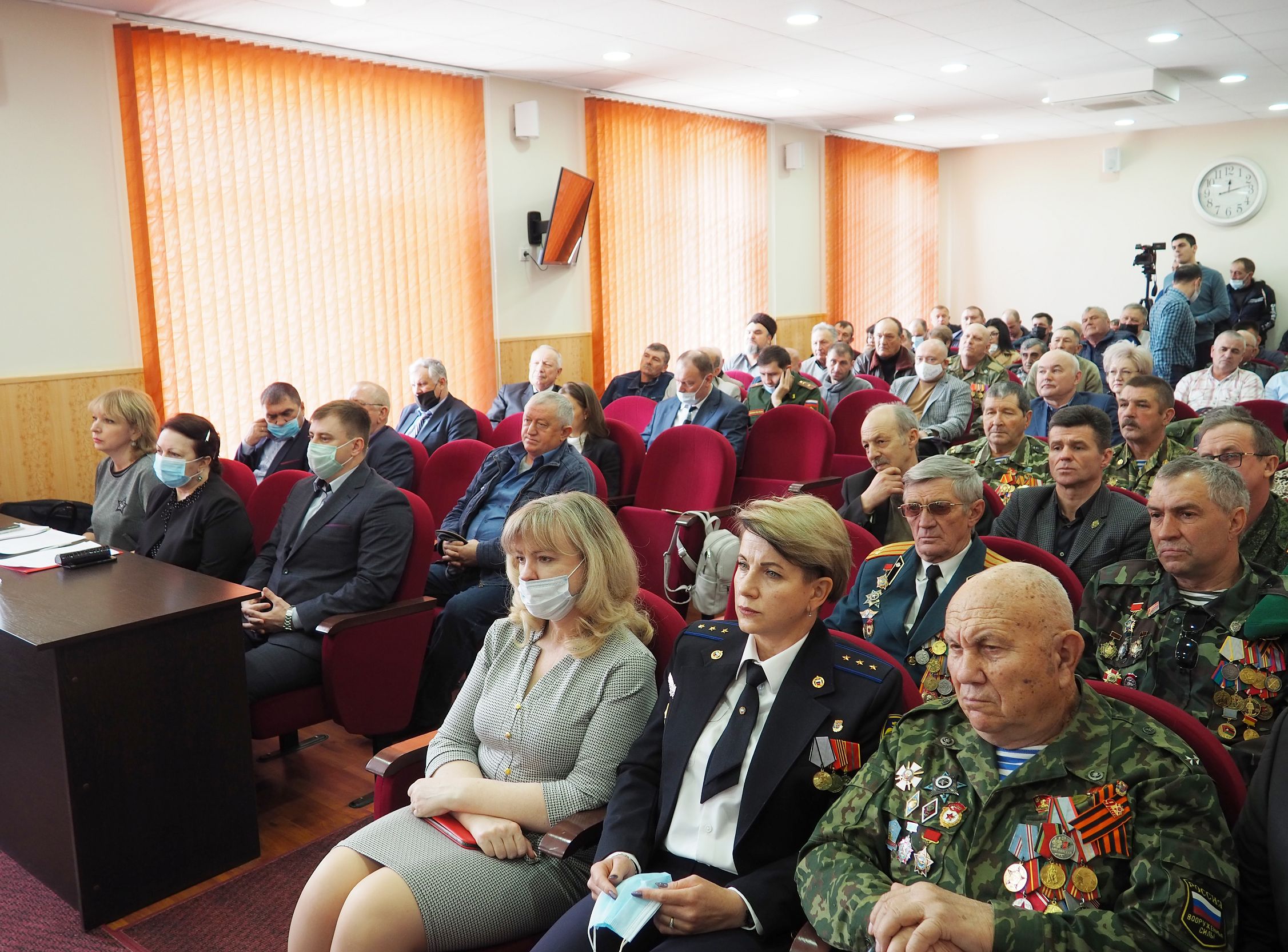 С инициативой об изменении федерального закона «О ветеранах» обратились в Думу Ставрополья ветераны боевых действий