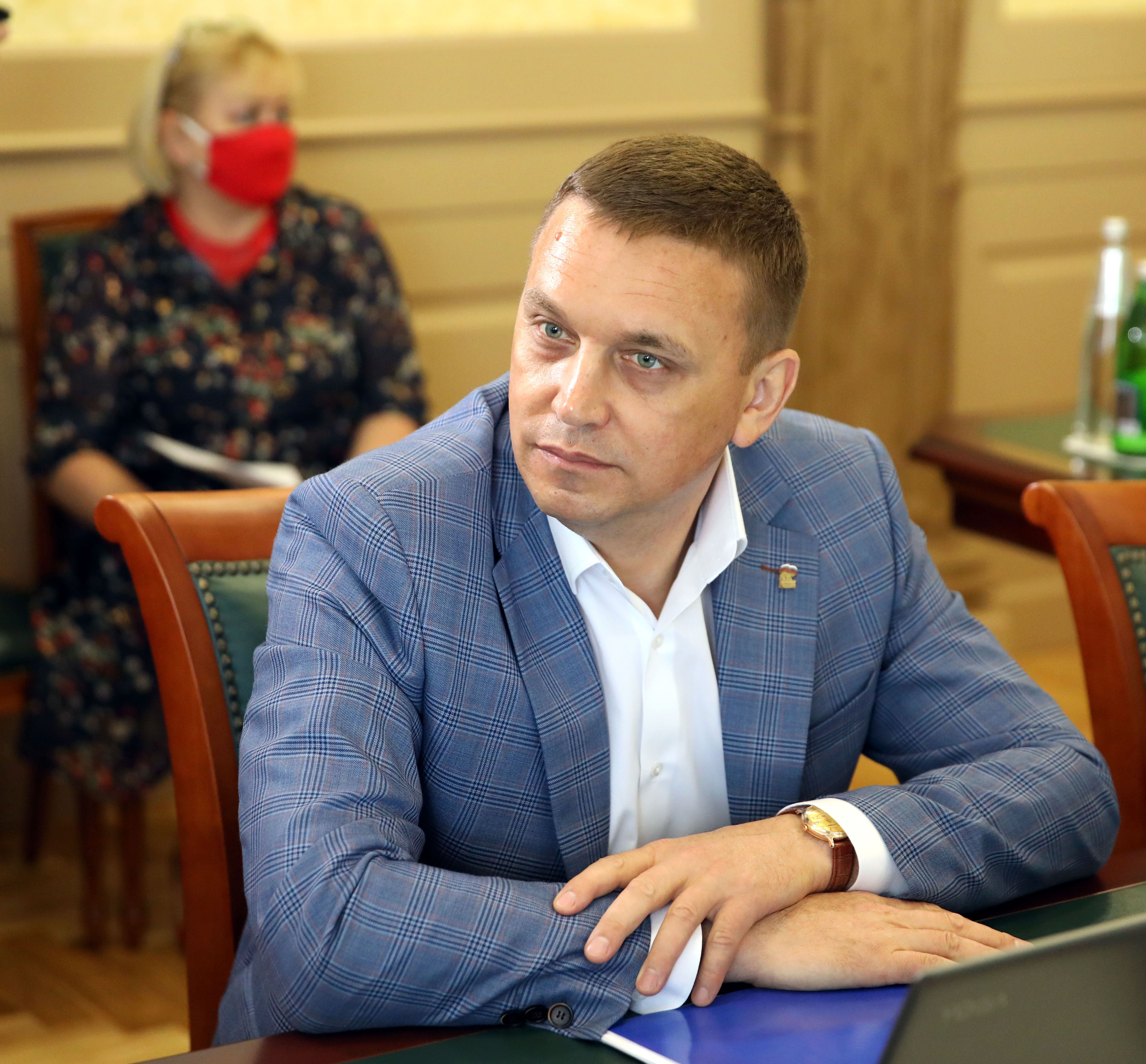 Сельхозугодья края защитят от града