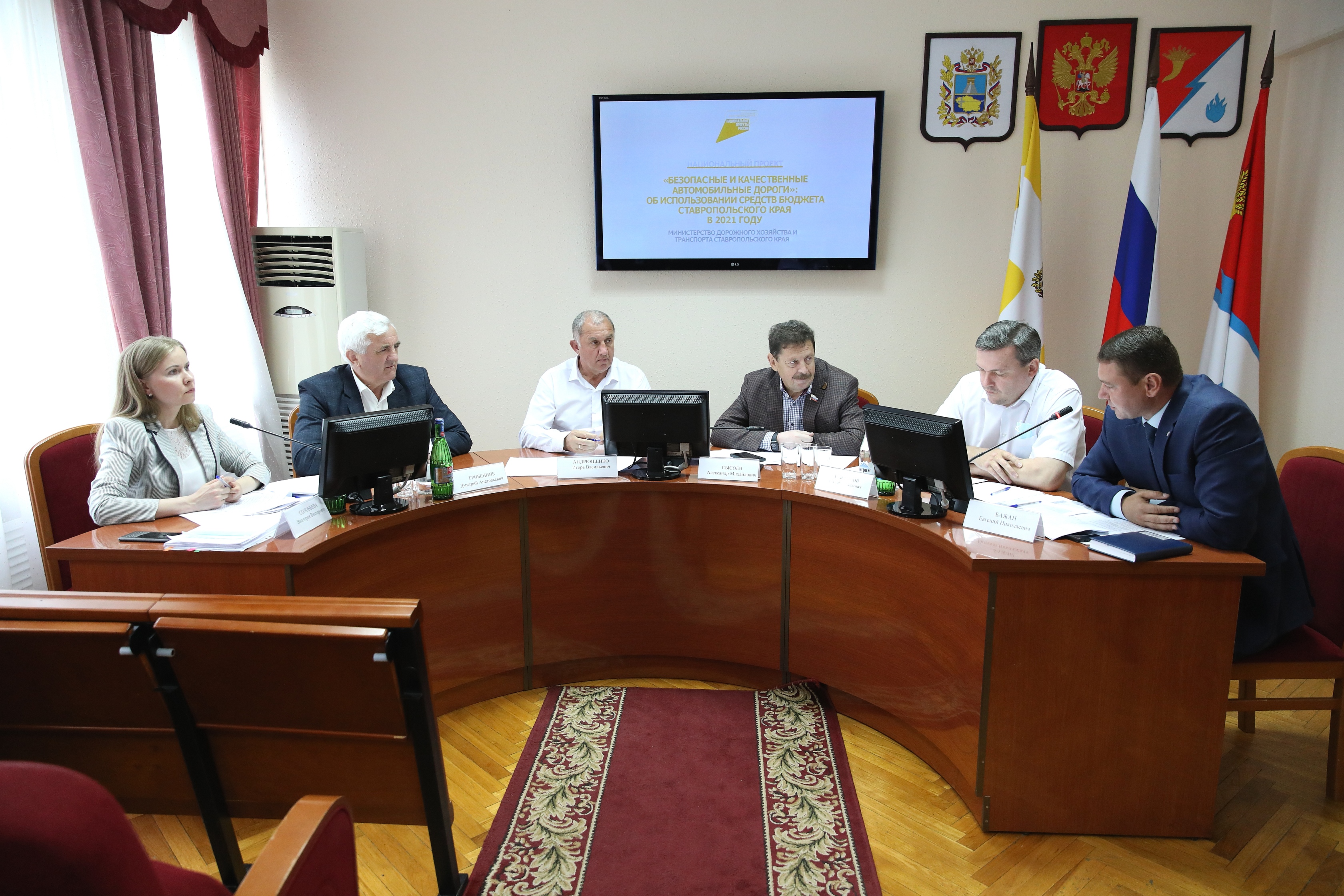 Более 107 километров автомобильных дорог края будет отремонтировано по нацпроекту