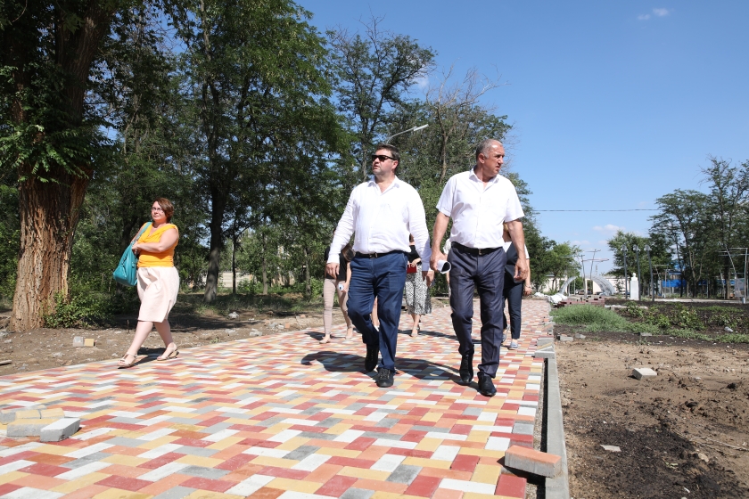 Срокам выполнения программы благоустройства – особое внимание