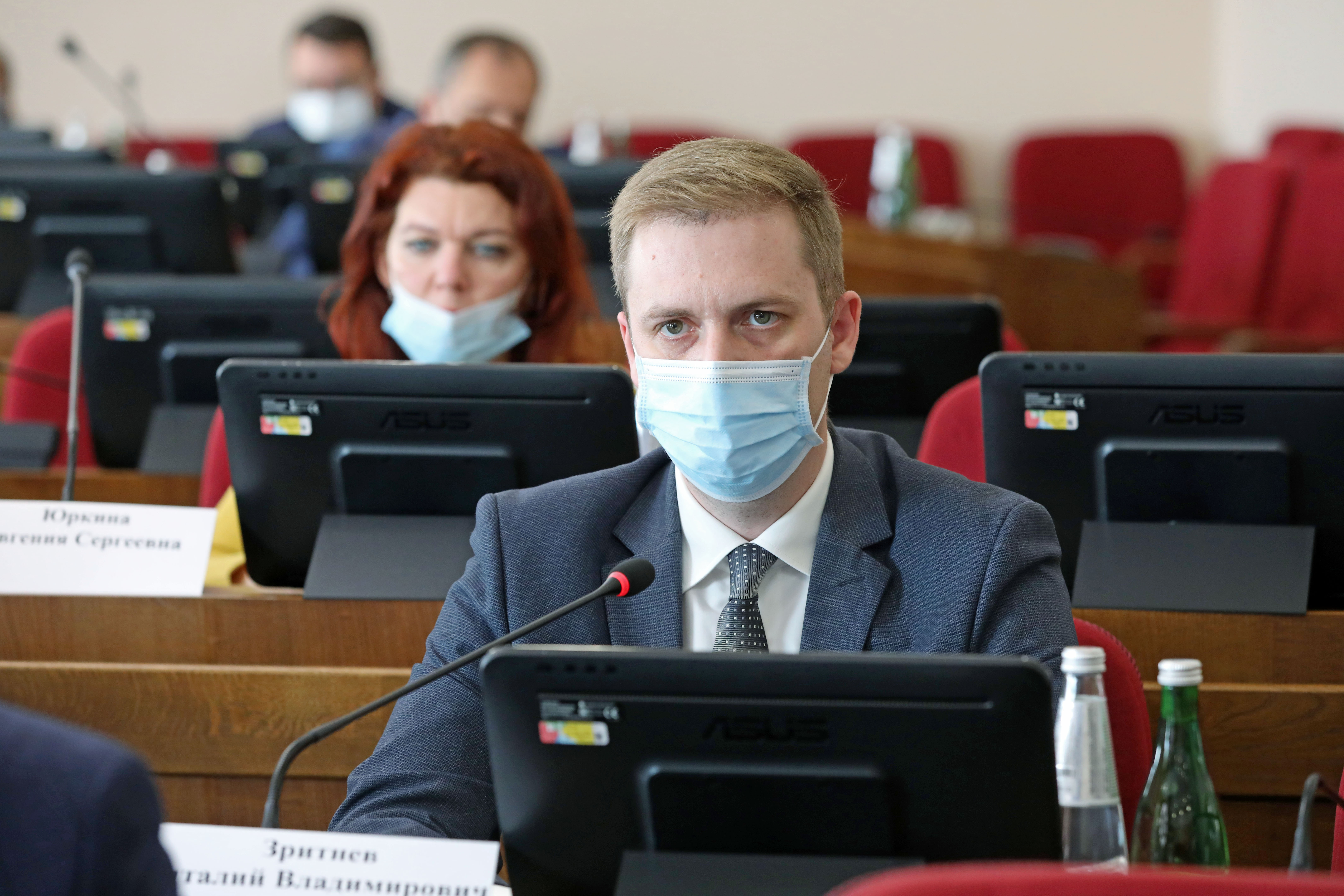 Возрастной ценз могут снять для кандидатов на должность уполномоченных