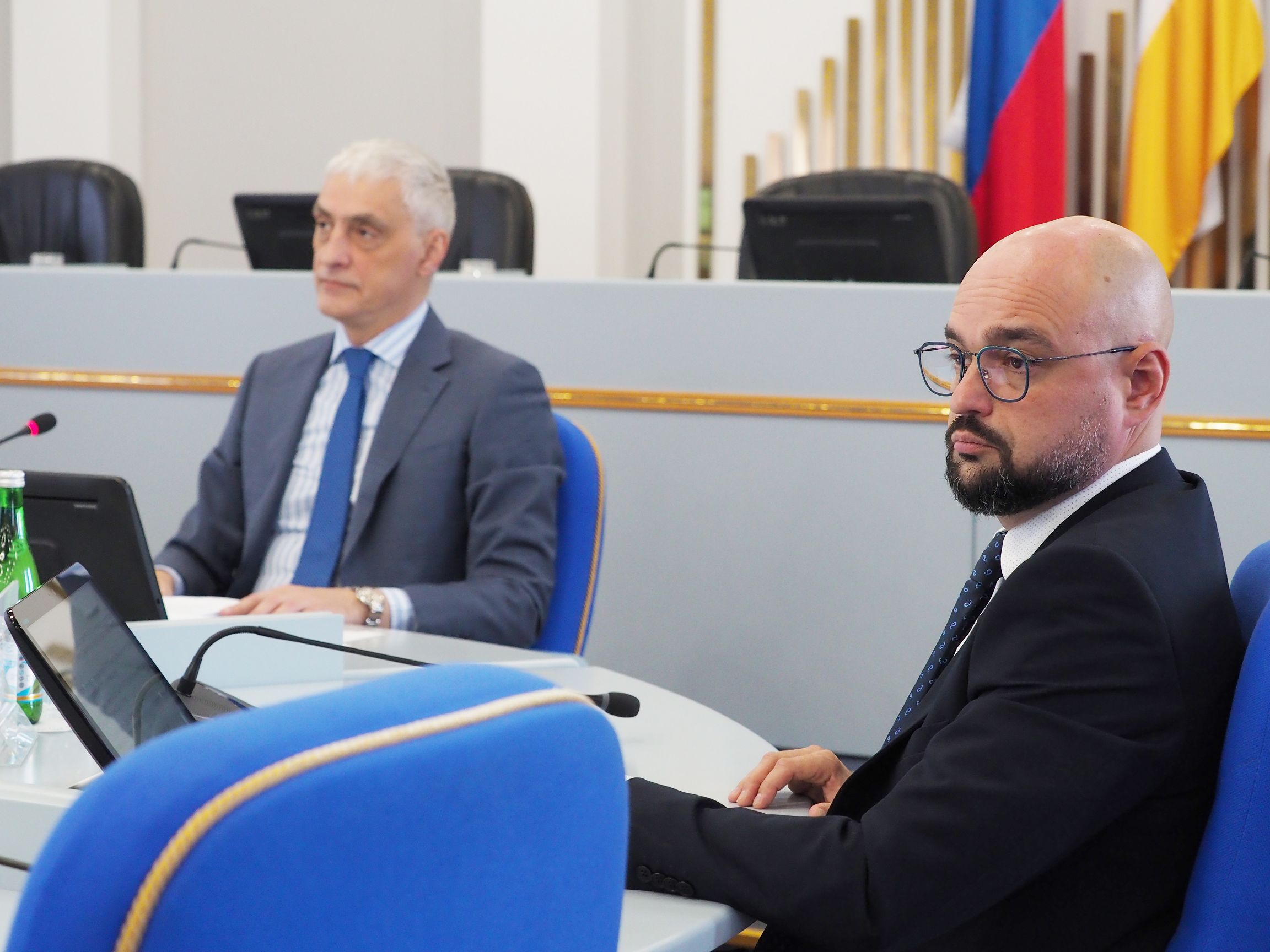 На завершение строительства трёх школ в крае будут выделены дополнительные средства