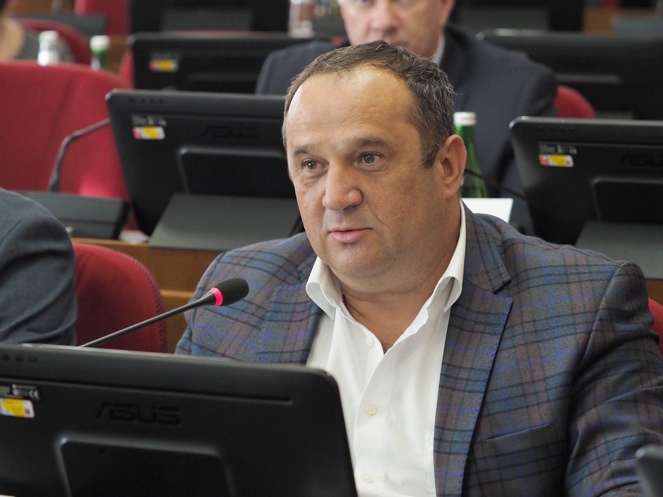 Депутаты Думы Ставропольского края предложили увеличить поддержку субъектов малого и среднего предпринимательства в 2022 году
