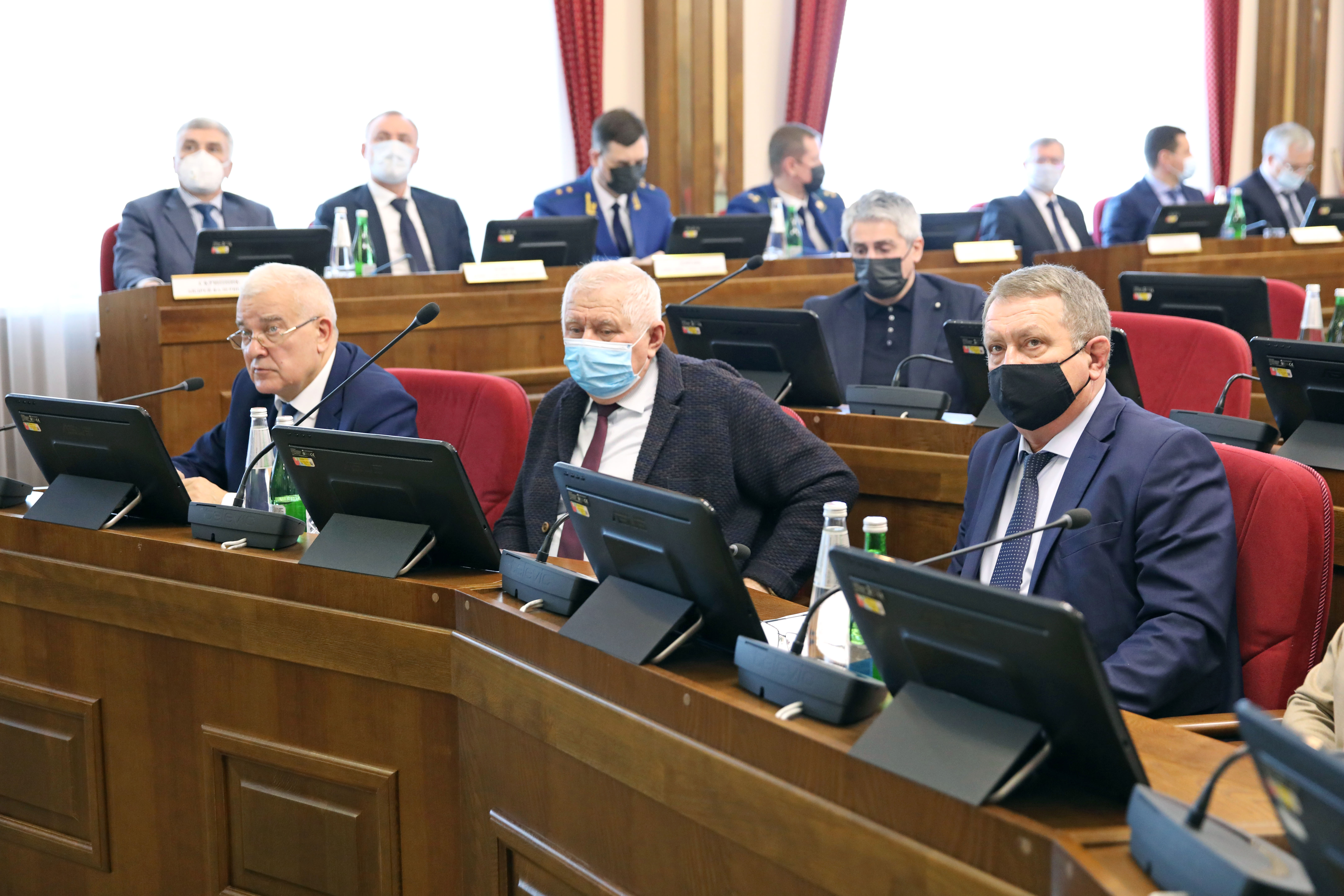 Депутаты Думы Ставрополья поддержали инициативу губернатора о дополнительной помощи жителям края