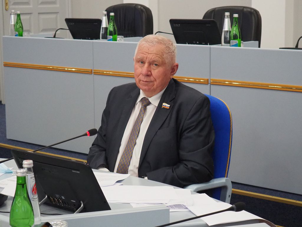 Депутаты Думы Ставропольского края помогут муниципалитетам установить права собственности на гаражи