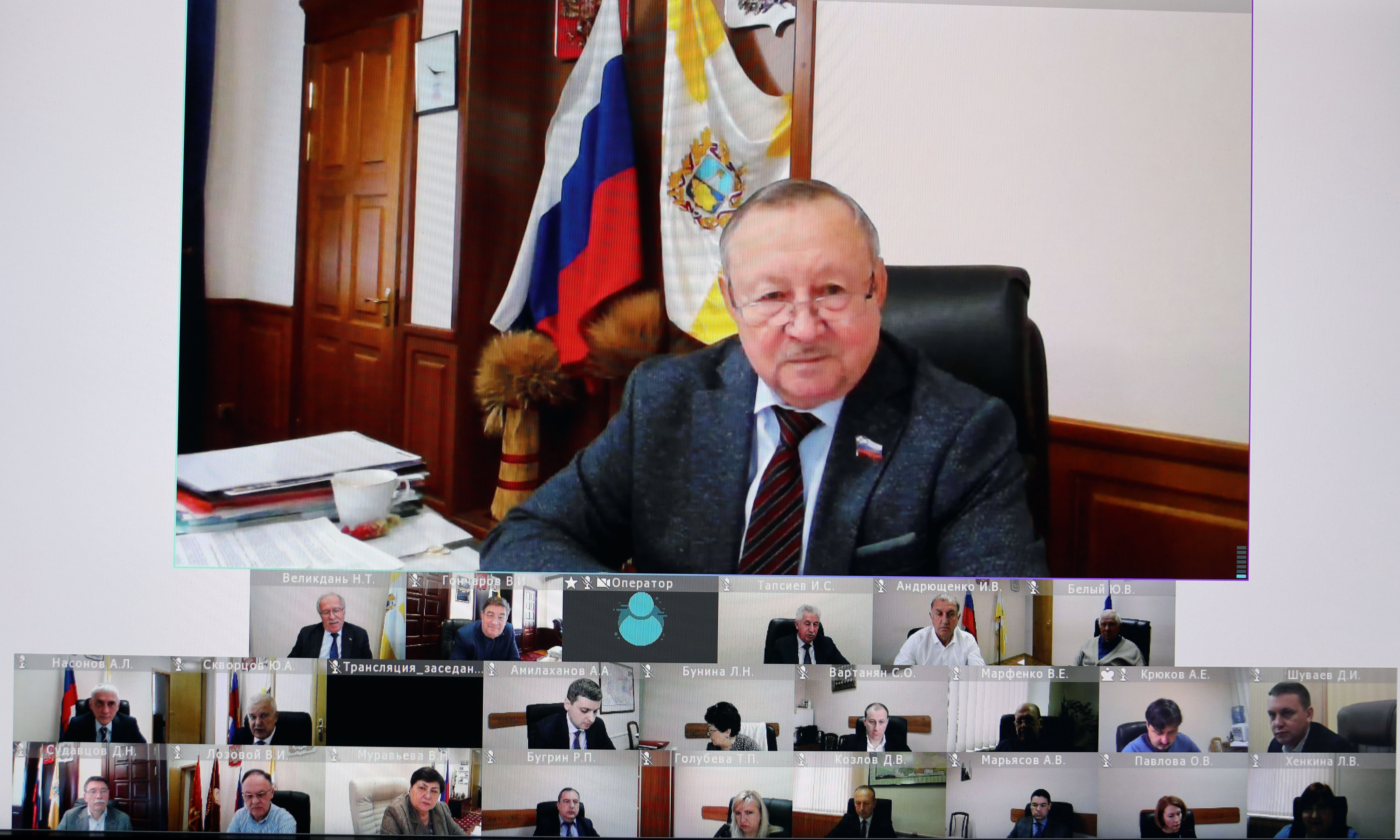 В повестке недели – вопросы обращения с ТКО и пассажирские перевозки