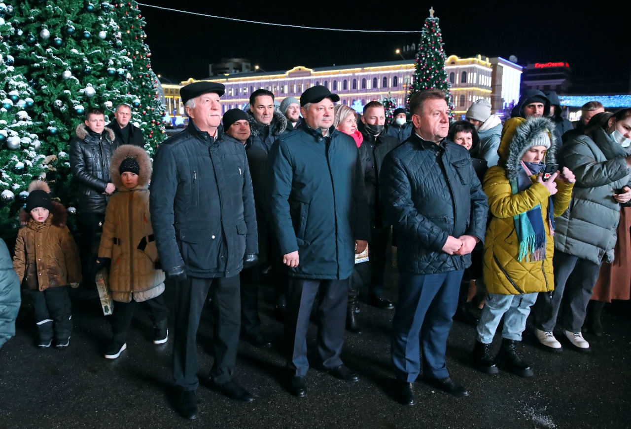 В Ставрополе дан старт новогодним праздникам