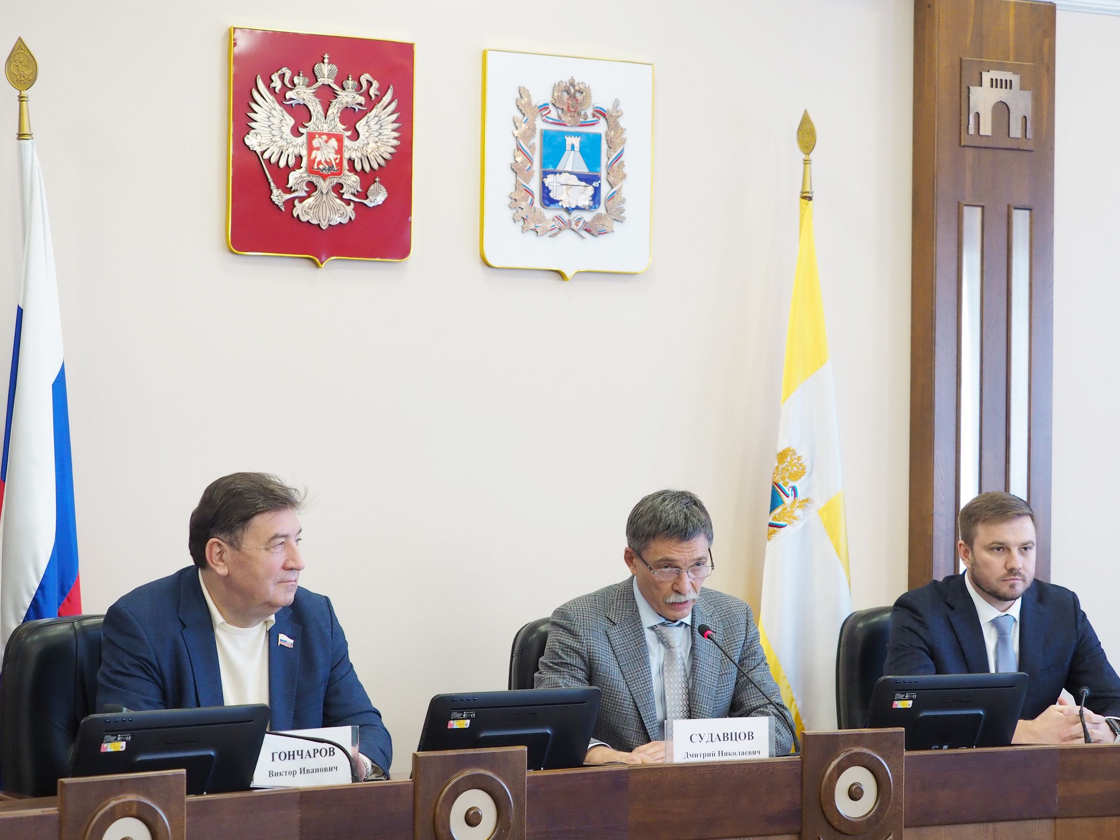 Новый состав Совета молодых депутатов Ставропольского края приступил к работе