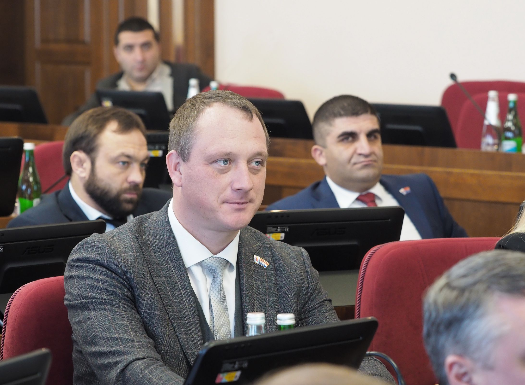 Новый состав Совета молодых депутатов Ставропольского края приступил к работе