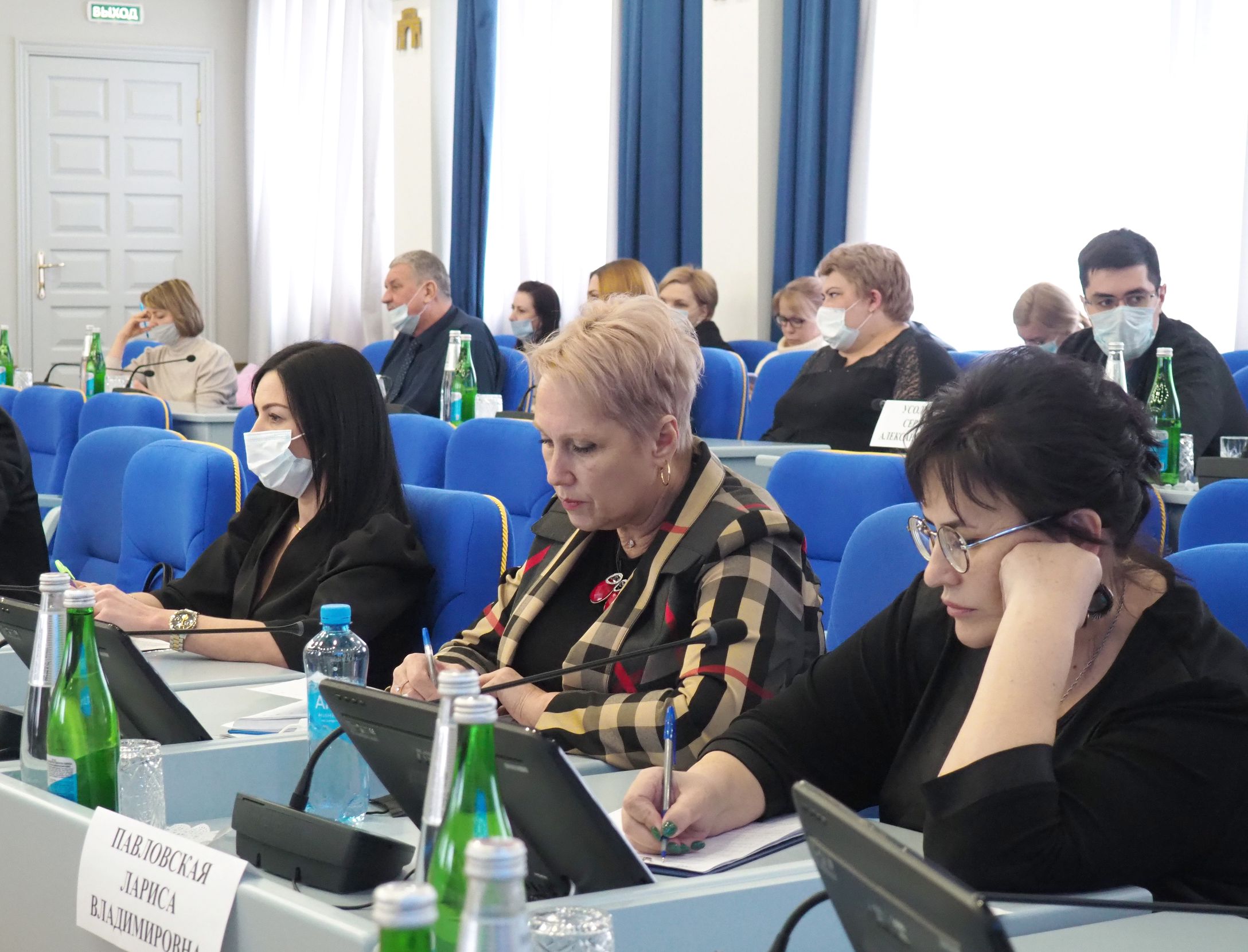 Состояние и перспективы развития районной периодики обсудили в краевой Думе