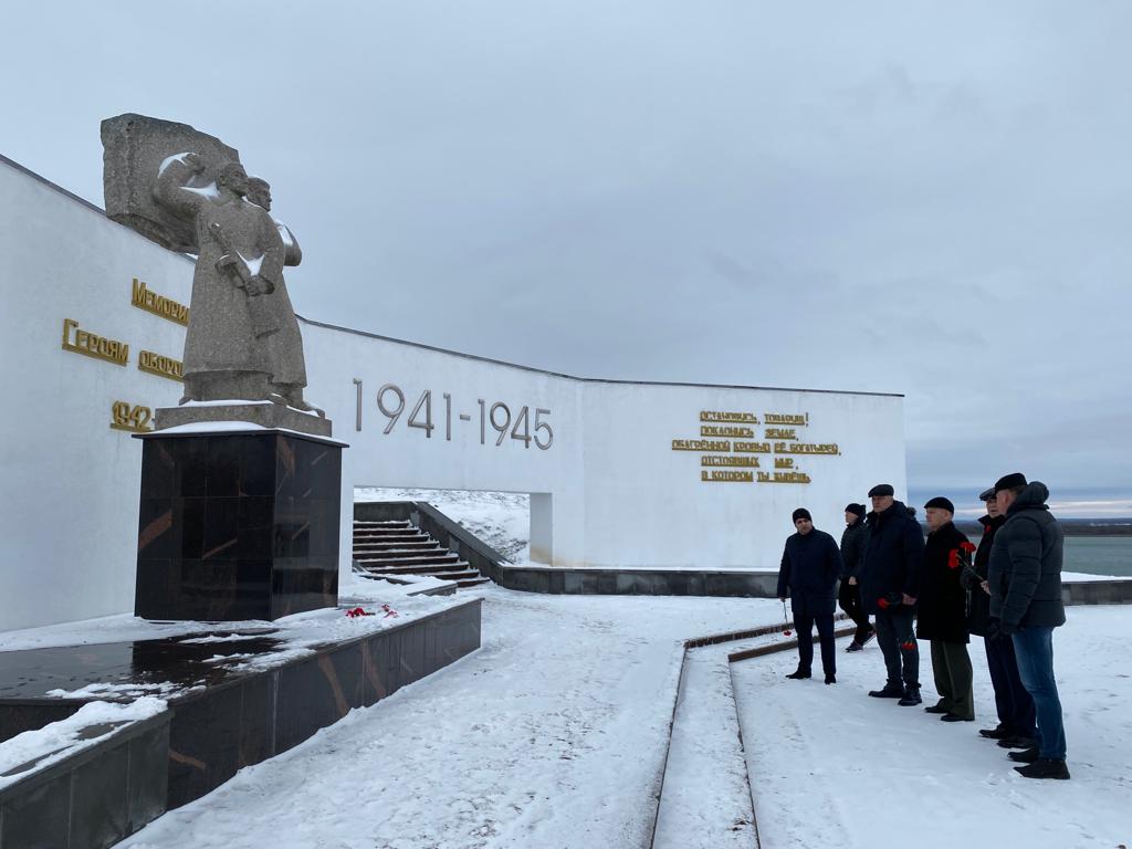 Депутаты краевой Думы Сергей Шевелёв и Виктор Лозовой стали участниками выездного заседания интерактивной площадки «Региональная военная история»