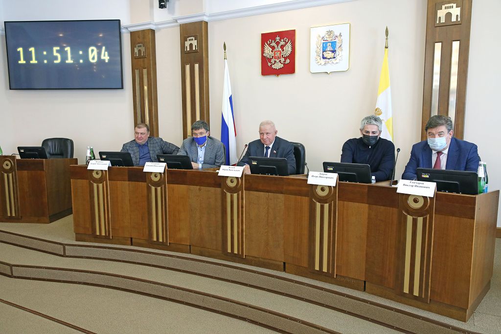 Краевые депутаты поддержали законопроект, направленный на превращение стихийной торговли в цивилизованную