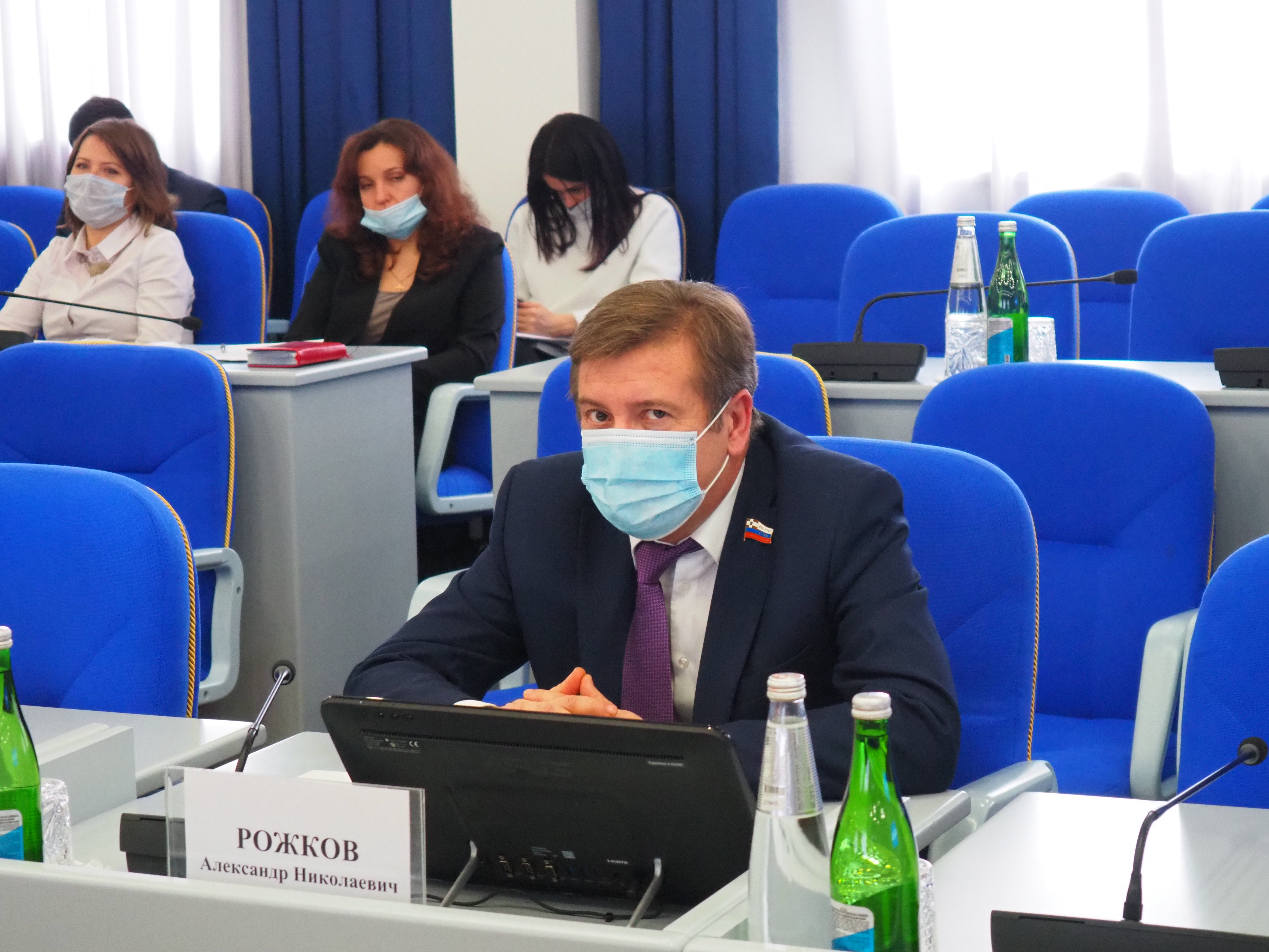 На Ставрополье будет совершенствоваться региональное законодательство в связи с принятием федерального закона по организации публичной власти в субъектах