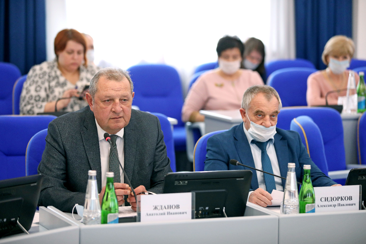 Депутаты Думы приступили к реализации наказов избирателей совместно с Правительством и муниципалитетами края