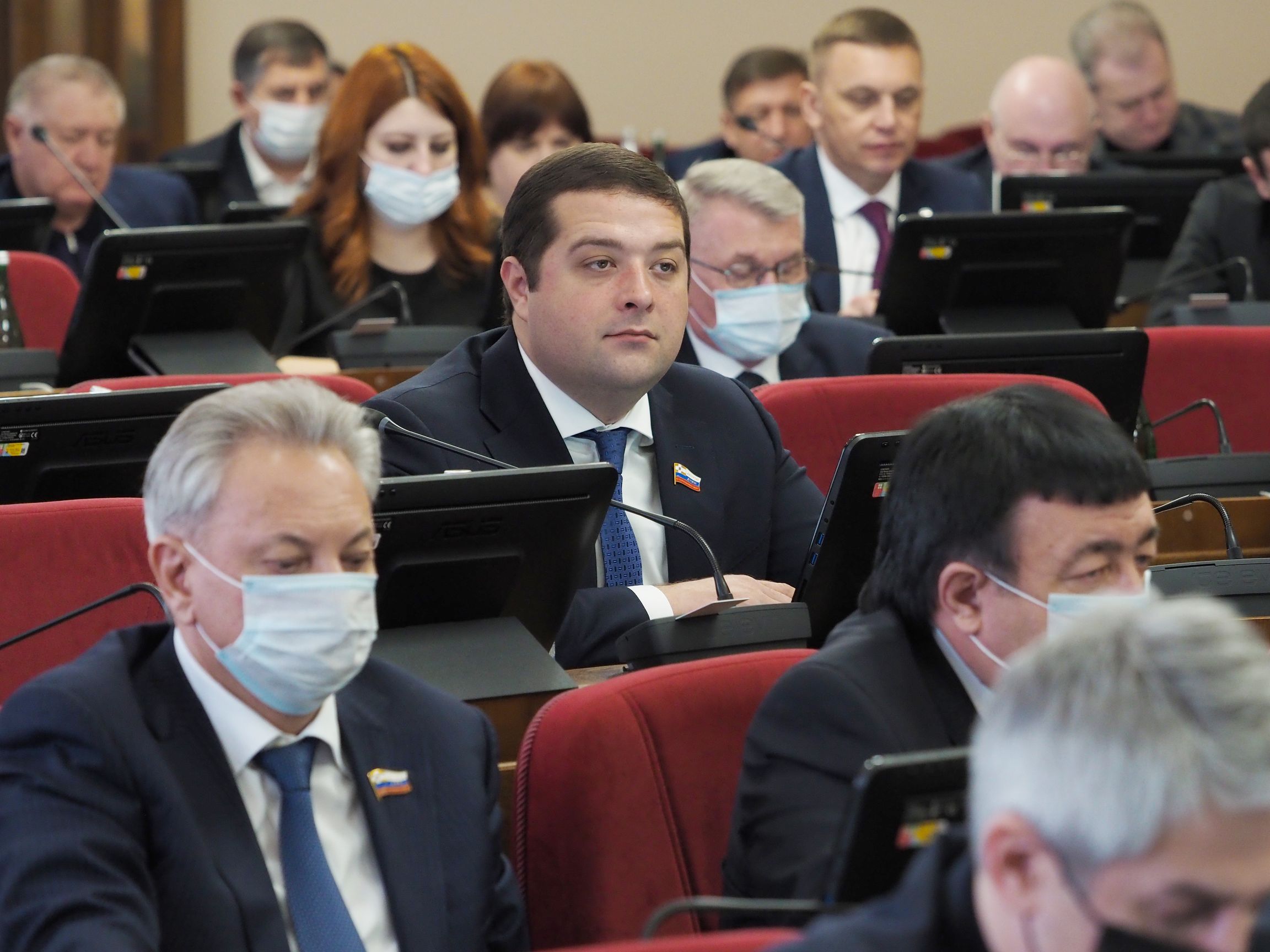 На январском заседании Думы депутаты приняли изменения в краевой бюджет на 2022 год