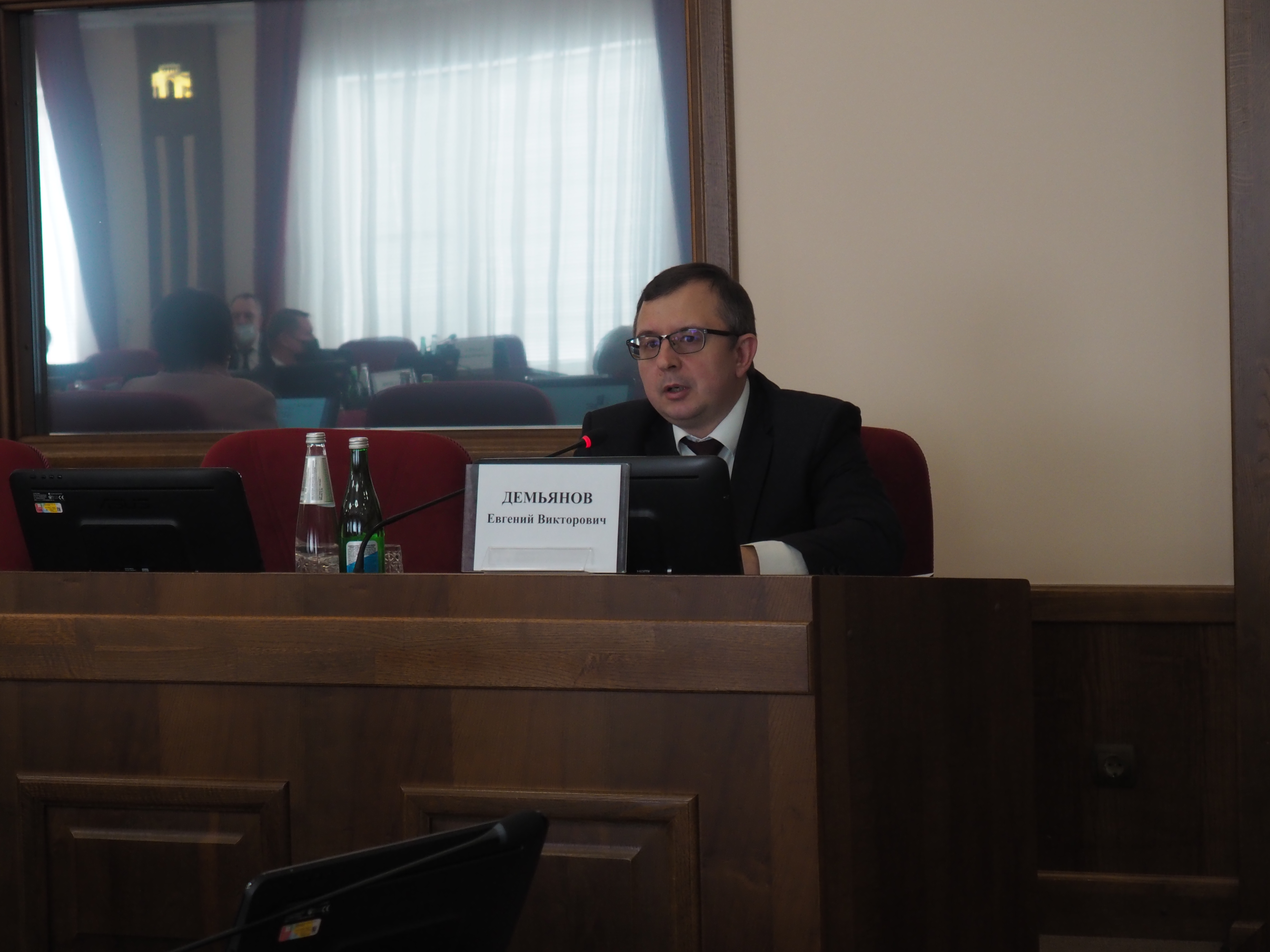 В Думе Ставрополья продолжается работа по изменению краевого законодательства в связи с принятием федерального закона о публичной власти