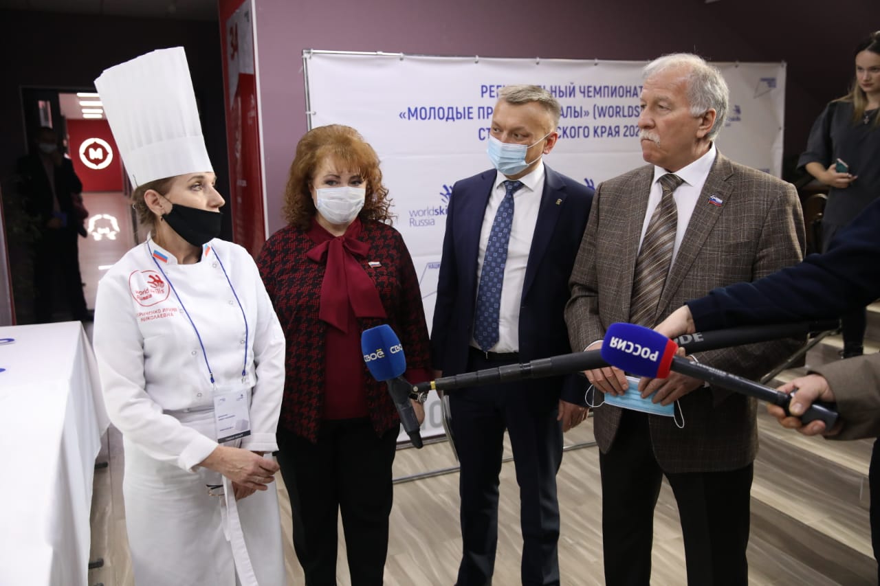 Николай Великдань поддержал участников регионального Чемпионата профессионального мастерства