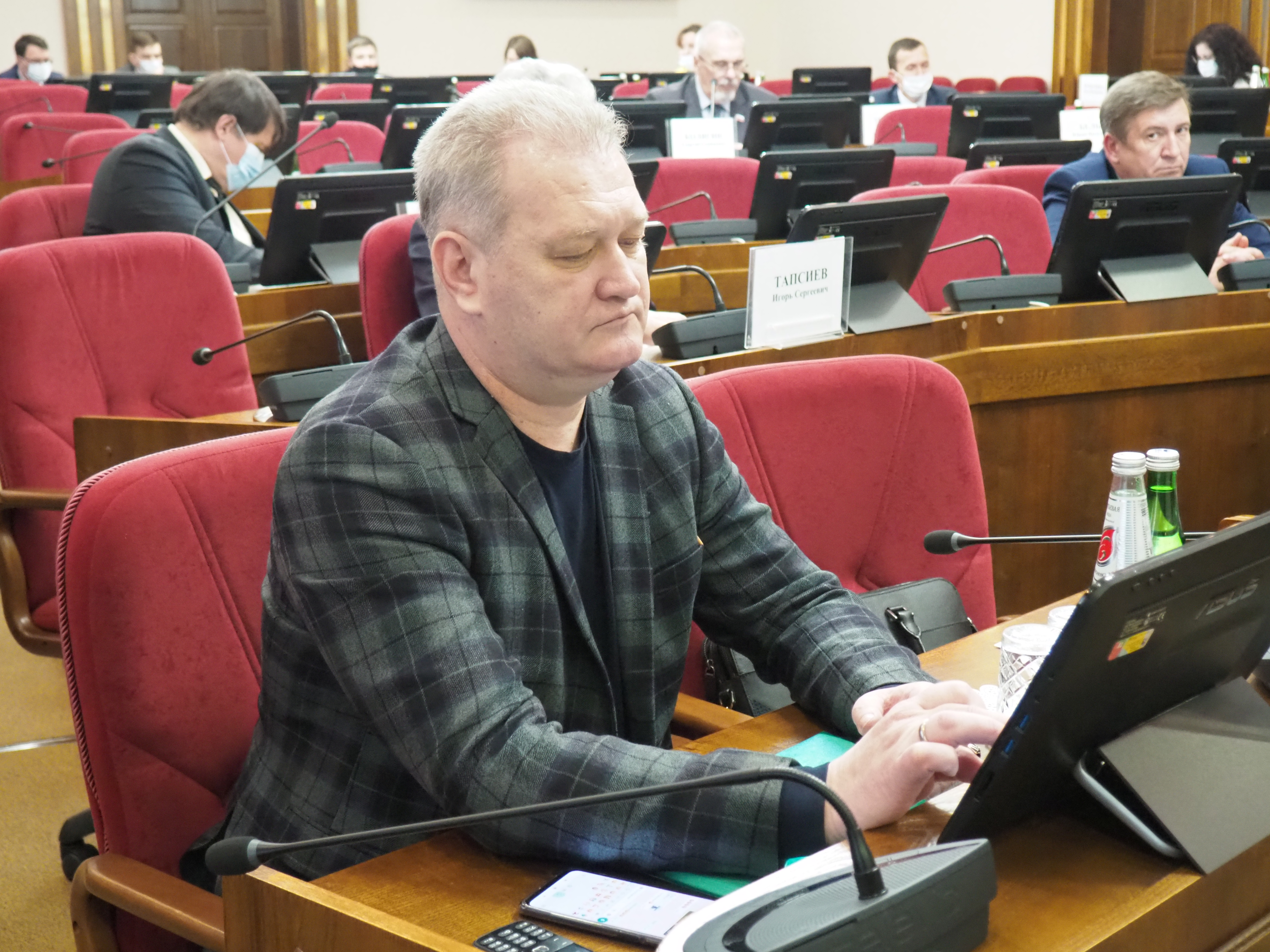Депутаты работают над изменением краевого законодательства в связи с принятием федерального закона о публичной власти