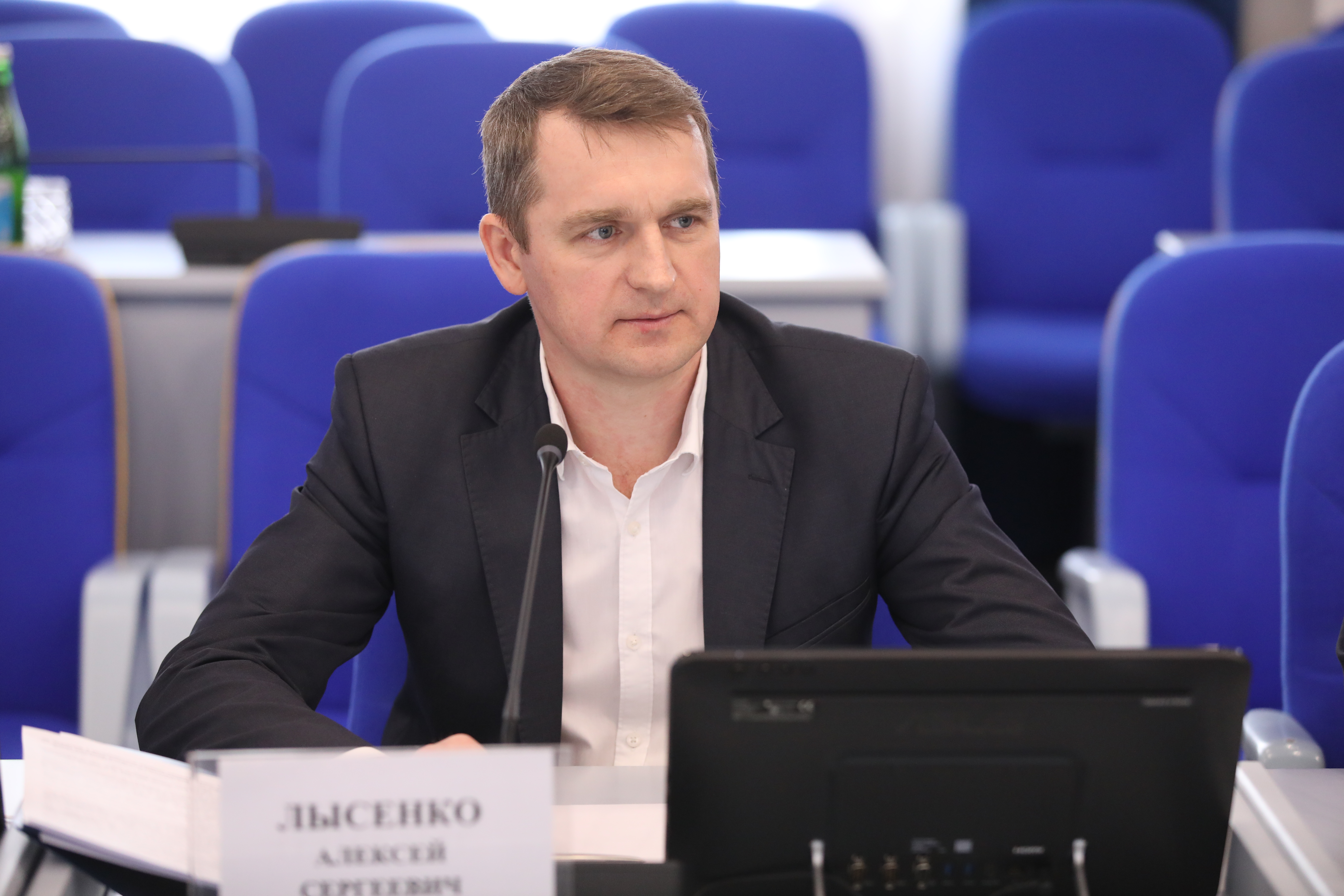 Депутаты краевой Думы обсудили вопросы развития виноградарства и виноделия на Ставрополье