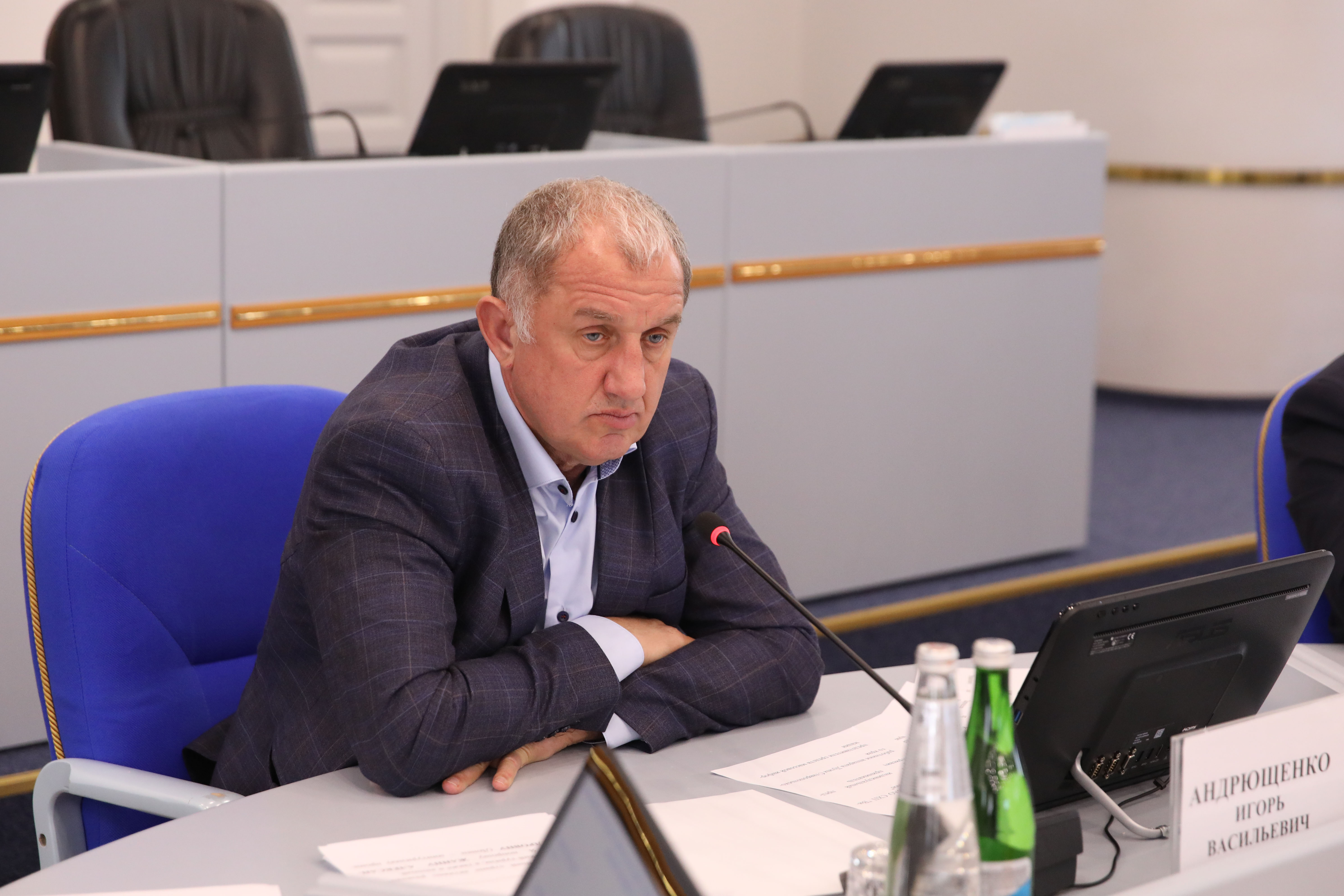 Депутаты краевой Думы обсудили вопросы развития виноградарства и виноделия на Ставрополье