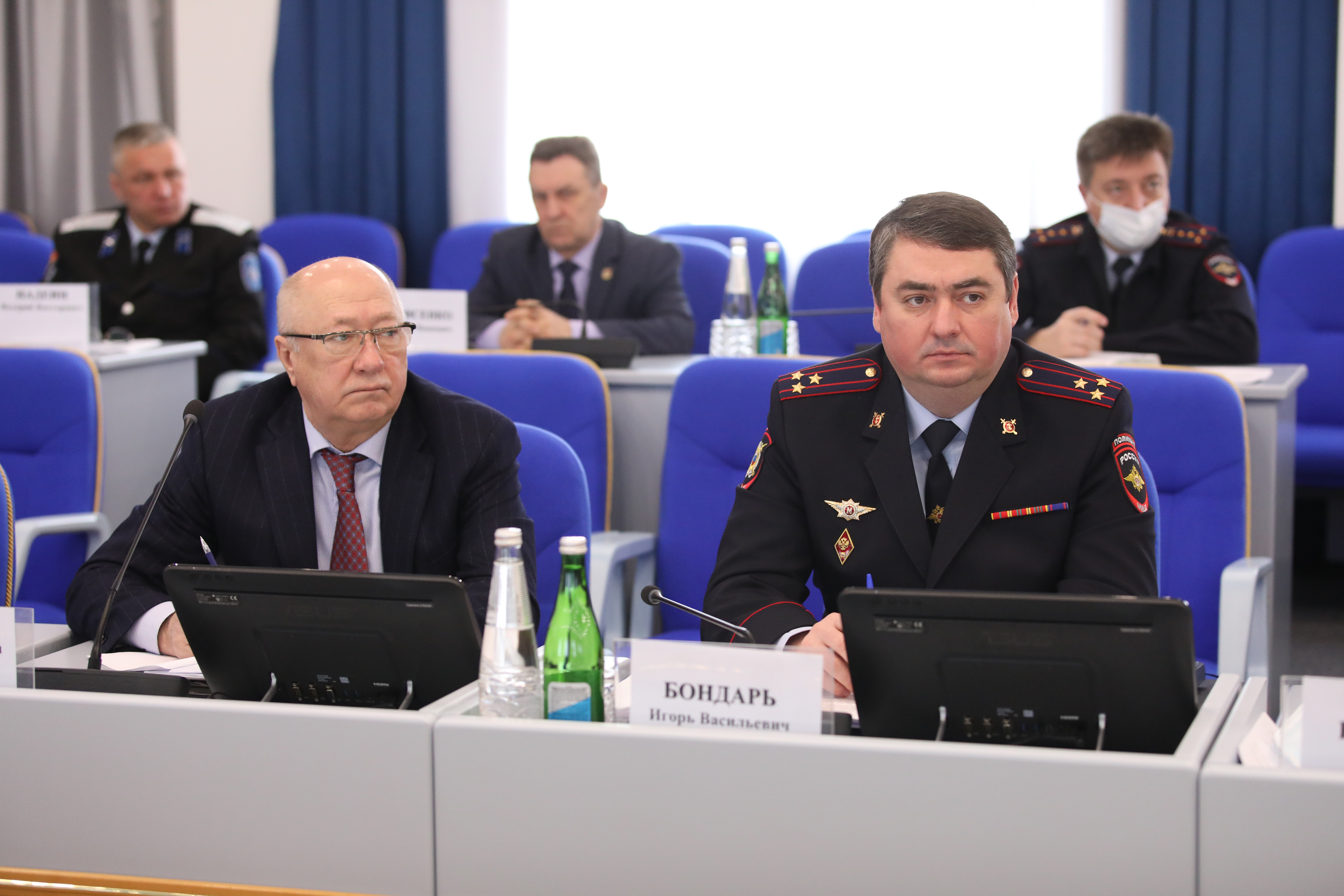Депутаты заслушали отчёт краевой полиции о работе в 2021 году