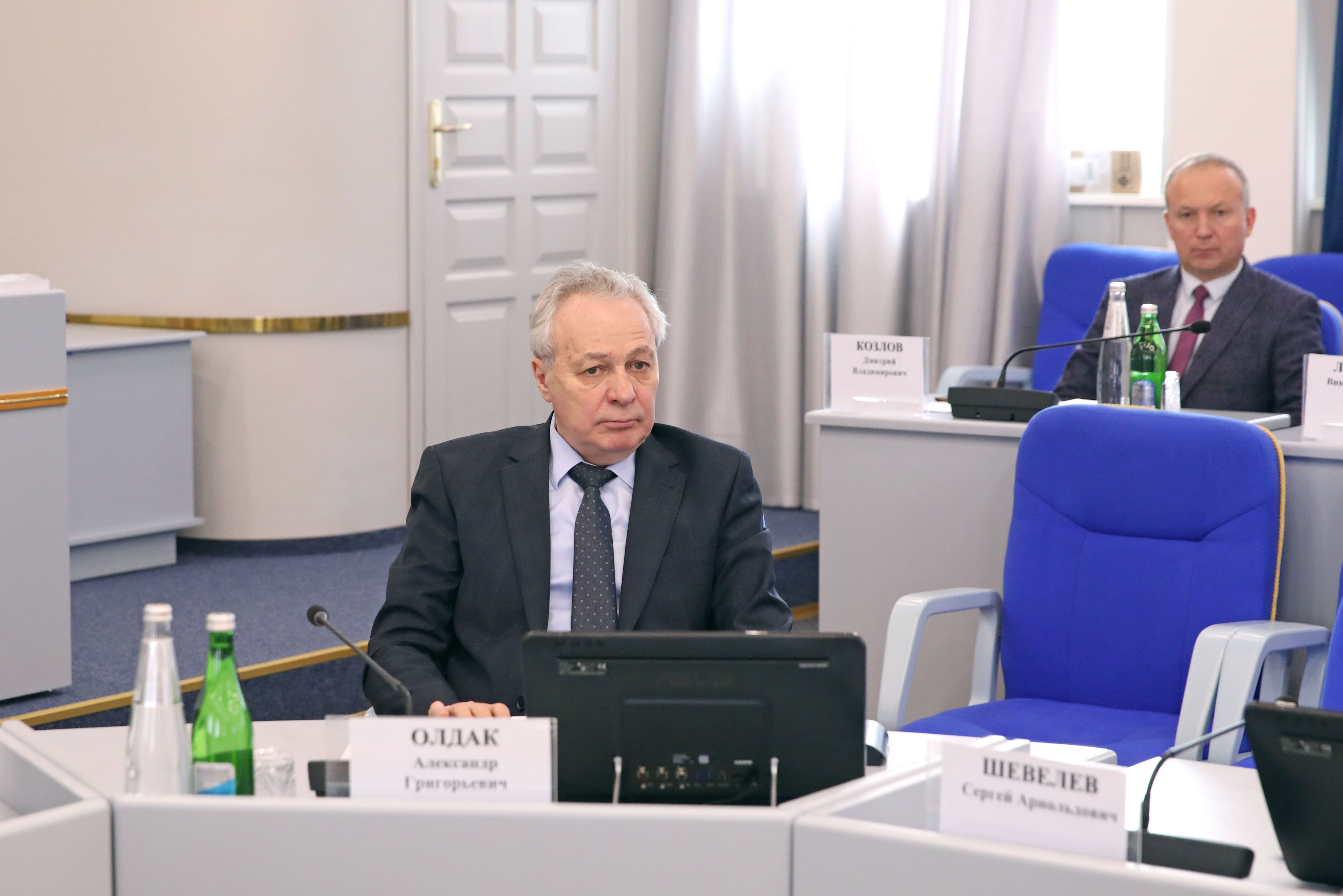 Депутаты заслушали отчёт краевой полиции о работе в 2021 году