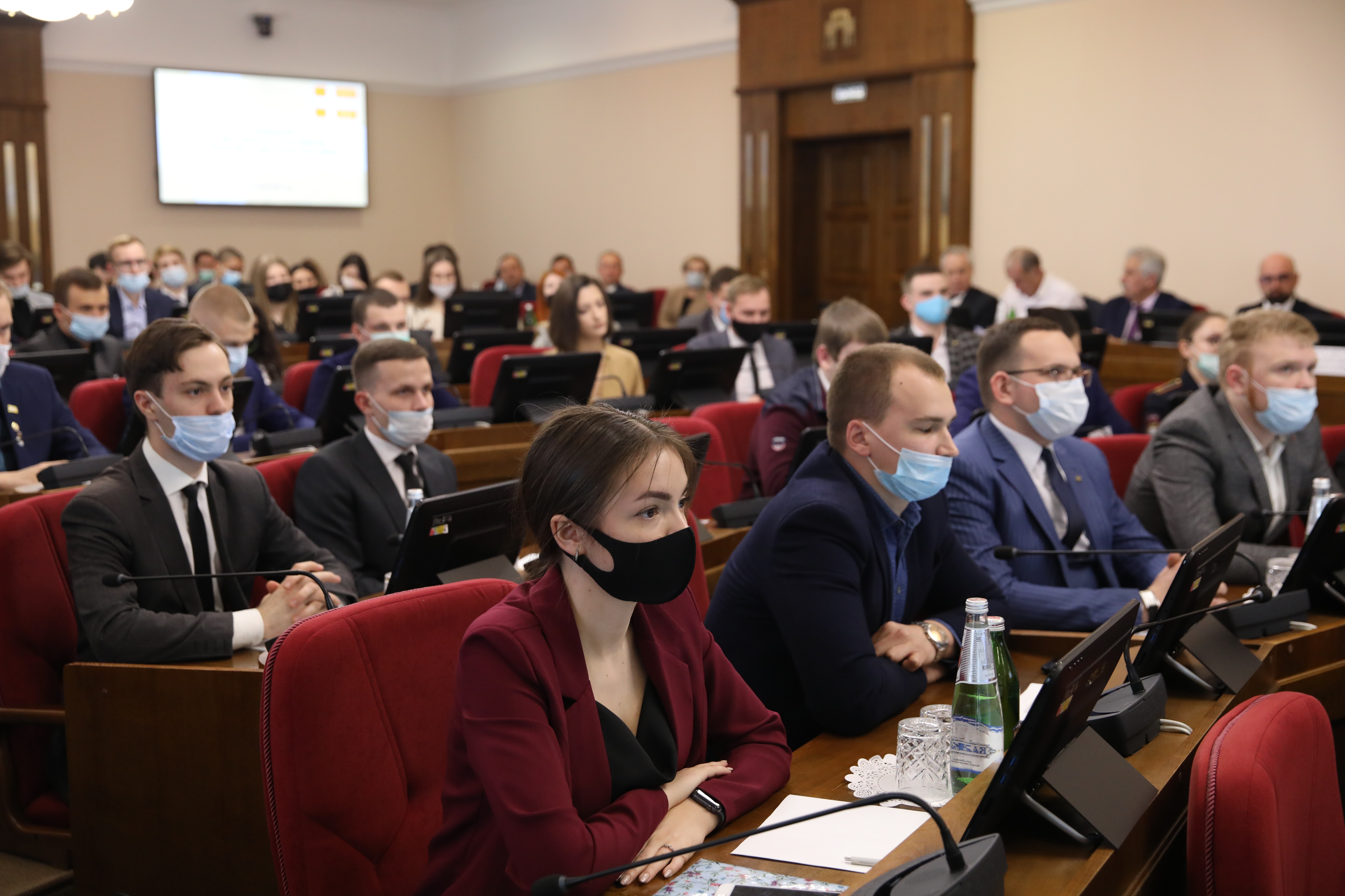 Краевой Молодёжный парламент приступил к работе