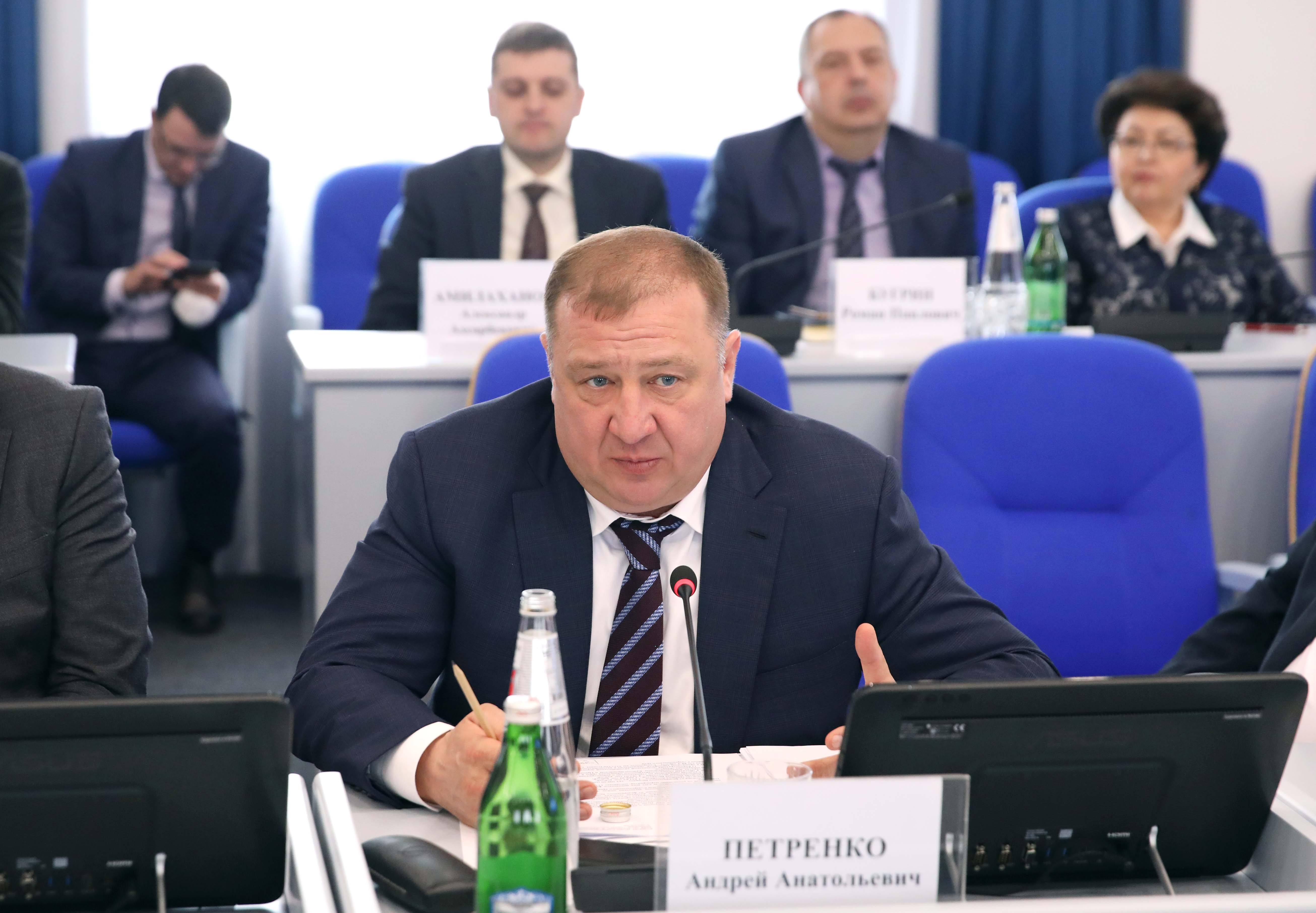 Общественный совет при краевой Думе рассмотрел новую редакцию Устава Ставропольского края
