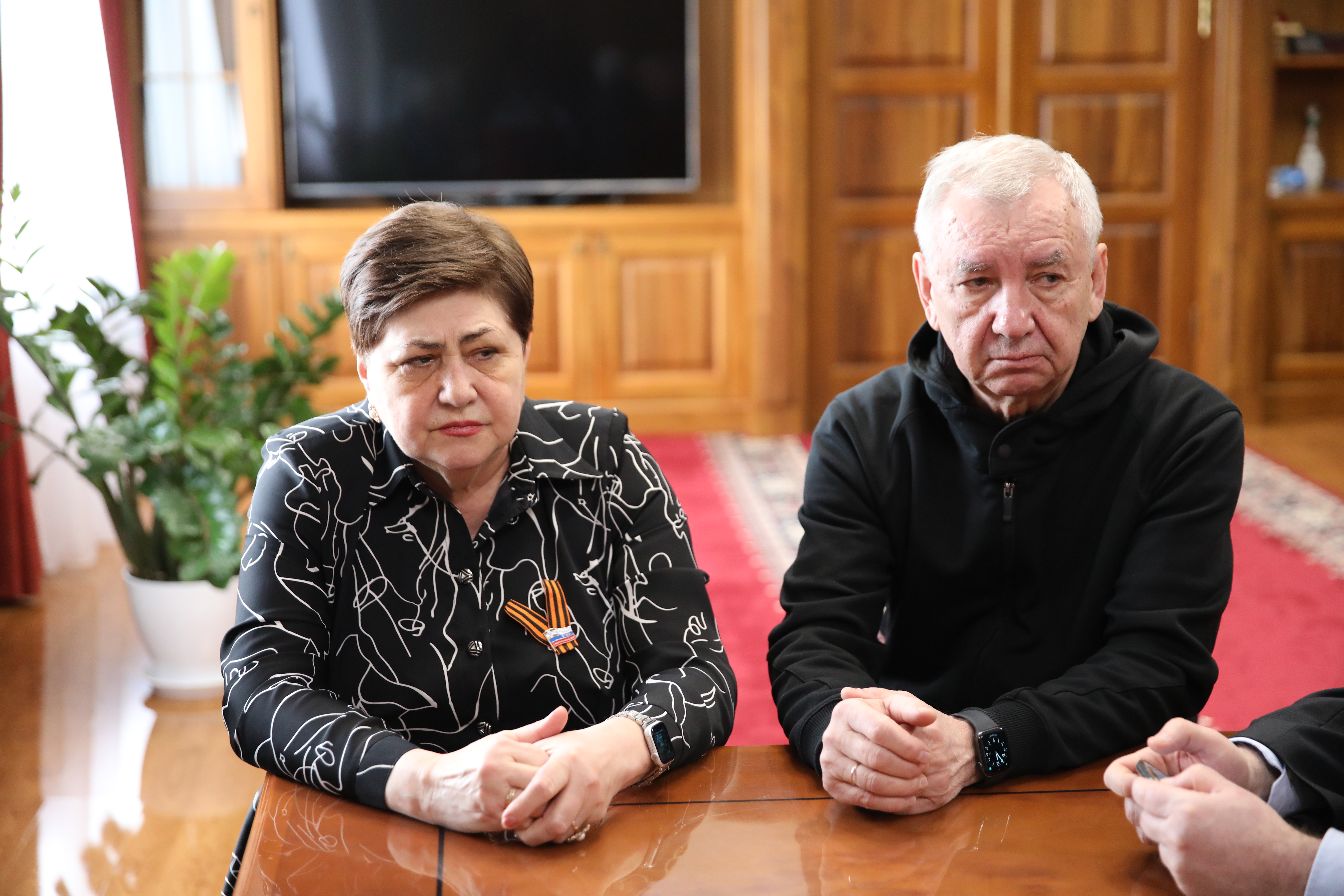 Председатель Думы края Николай Великдань провёл встречу с главным колопроктологом Министерства здравоохранения РФ
