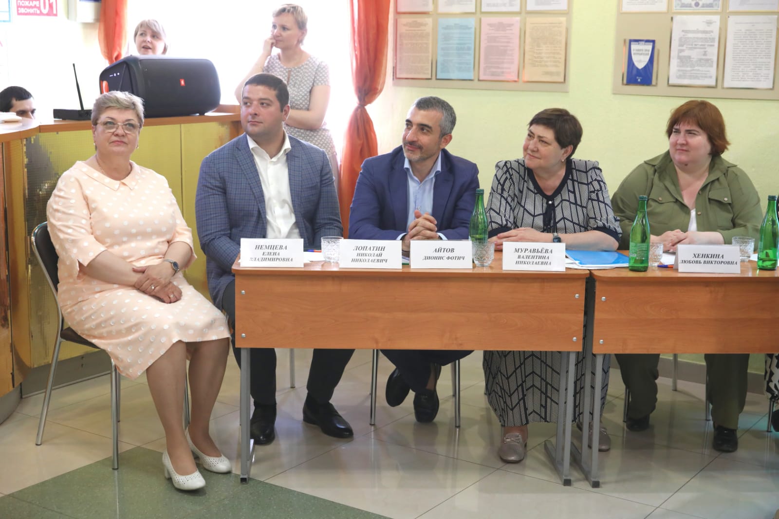 Краевые депутаты предлагают расширить  возможности краевых центров социального обслуживания