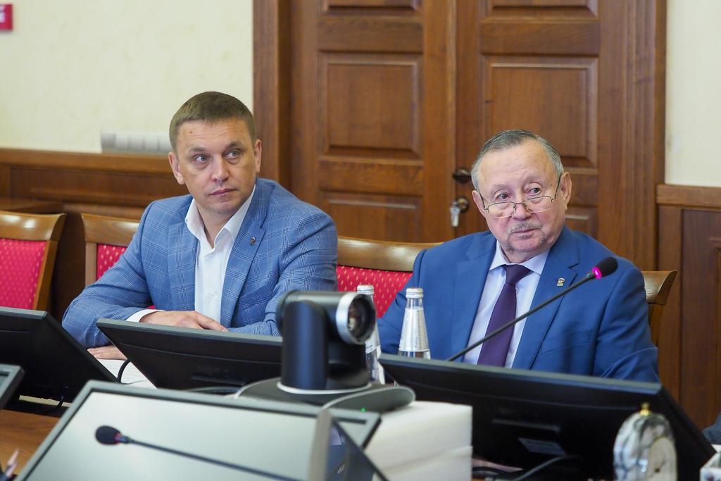 Николай Великдань проинформировал Губернатора Ставрополья о реализации наказов избирателей