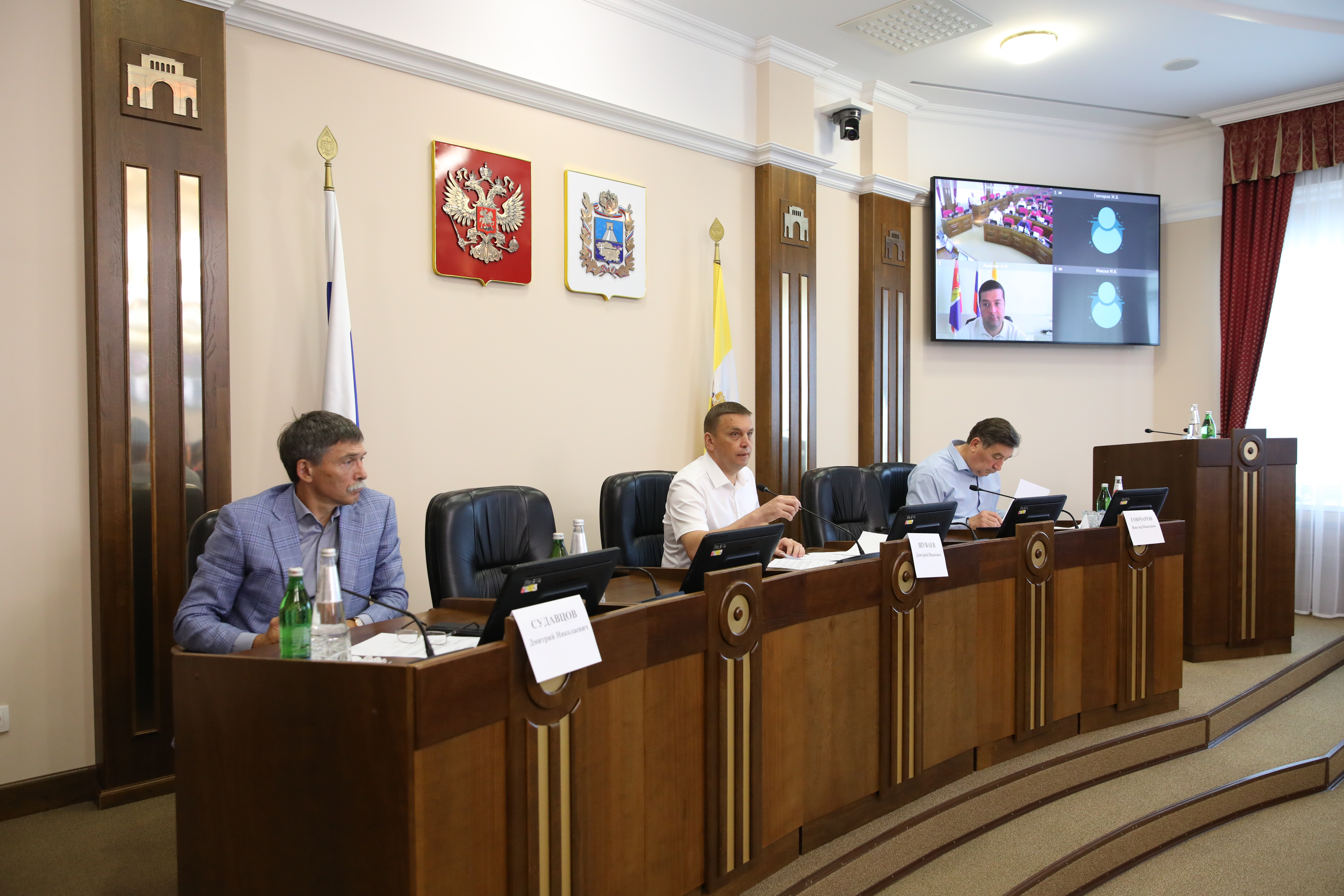 Депутаты рассматривают возможность расширения категорий школьников, имеющих право на госуслугу в сфере туризма