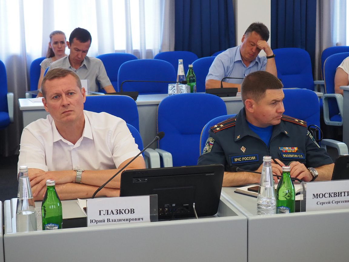 Депутаты хотят усилить поддержку казачьих дружин на Ставрополье