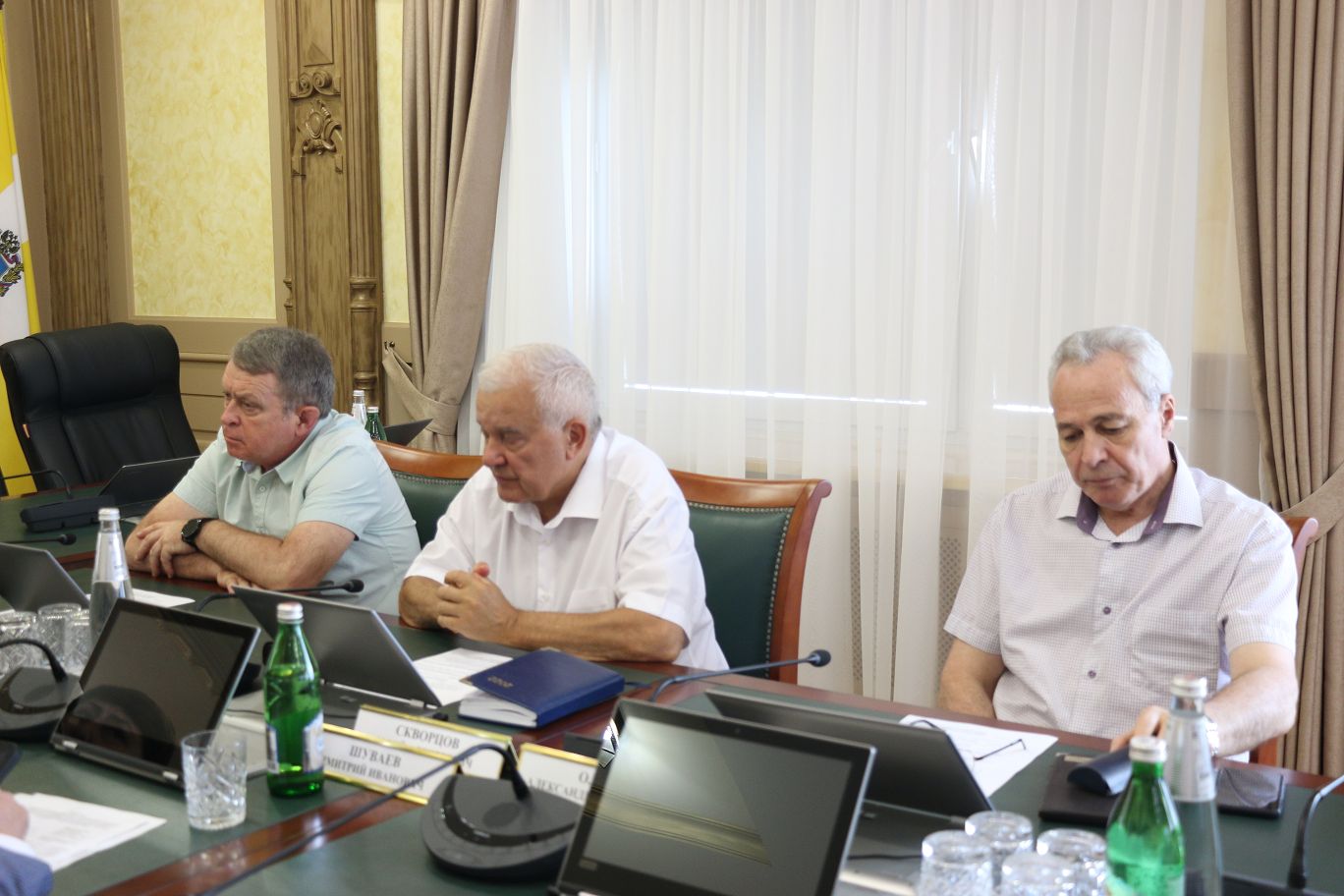 Краевые законодатели продолжают держать на контроле ситуацию в экономике