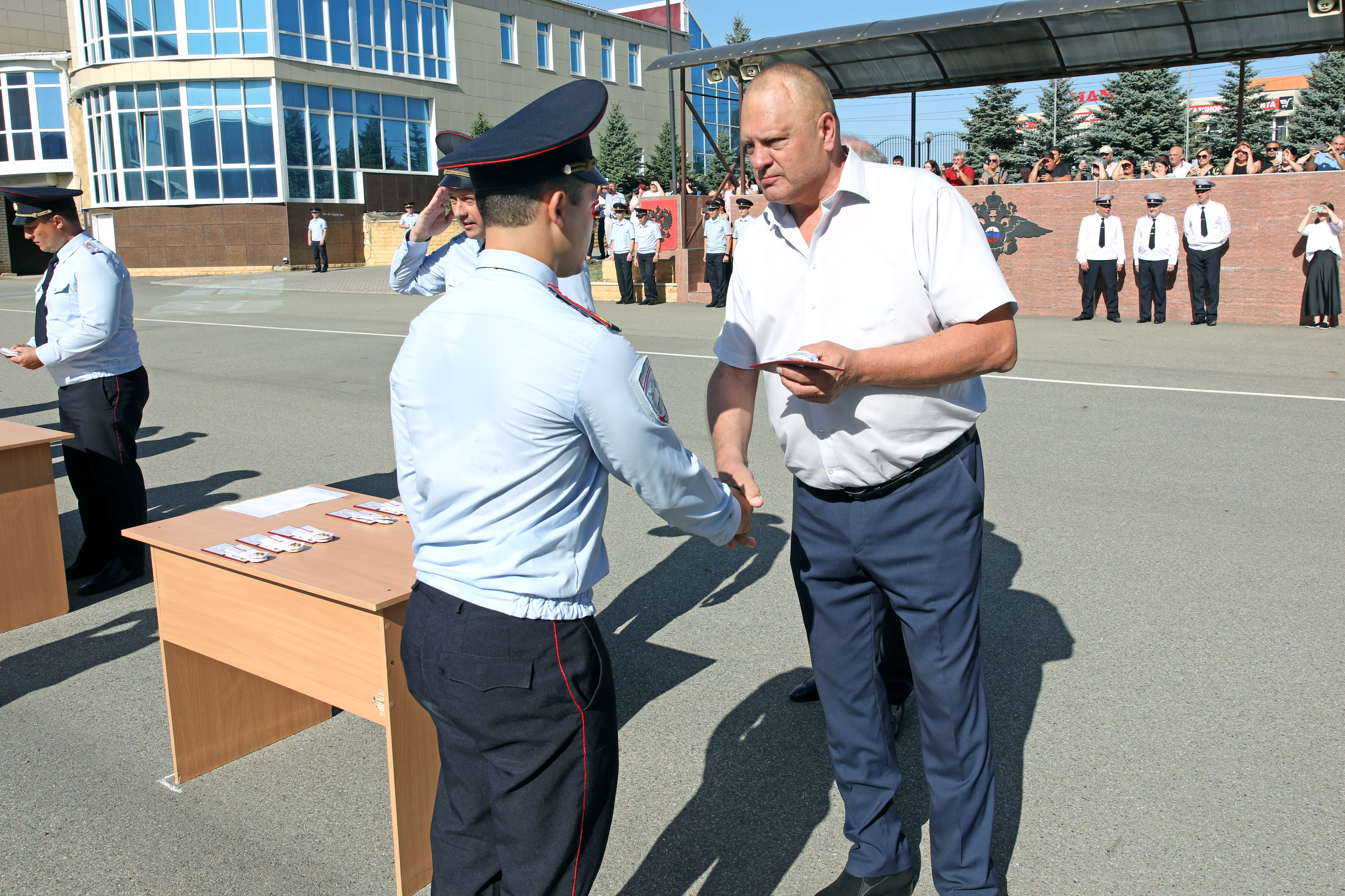 Николай Великдань поздравил с Днём знаний ставропольских курсантов и кадетов
