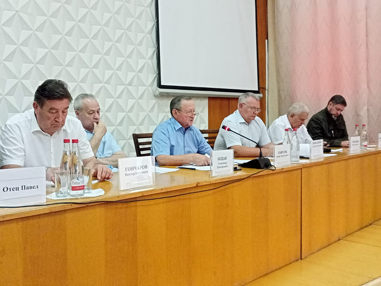 Краевые законодатели предлагают увеличить количество казачьих классов в Кировском округе