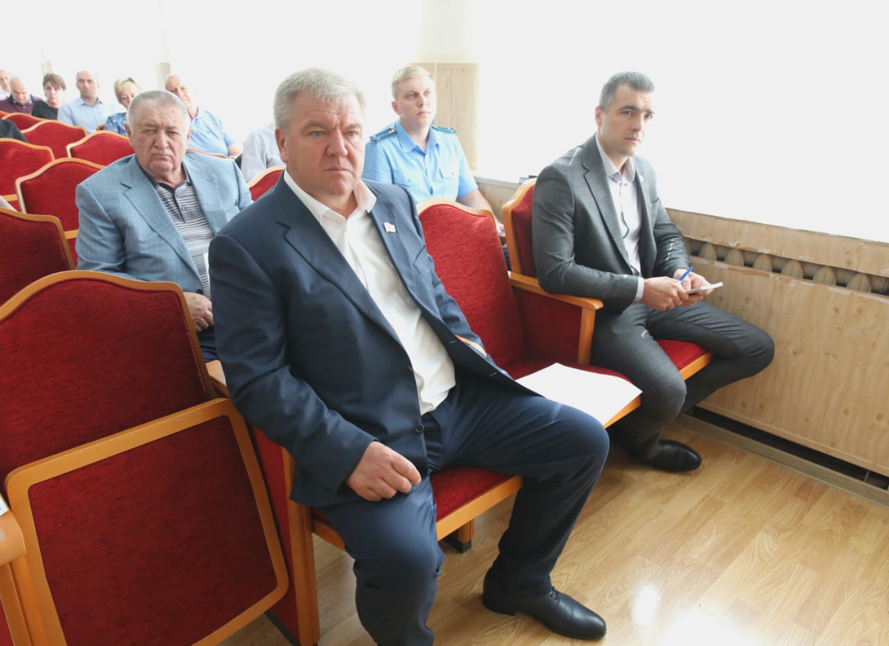 Николай Великдань совершил рабочую поездку в Предгорный округ