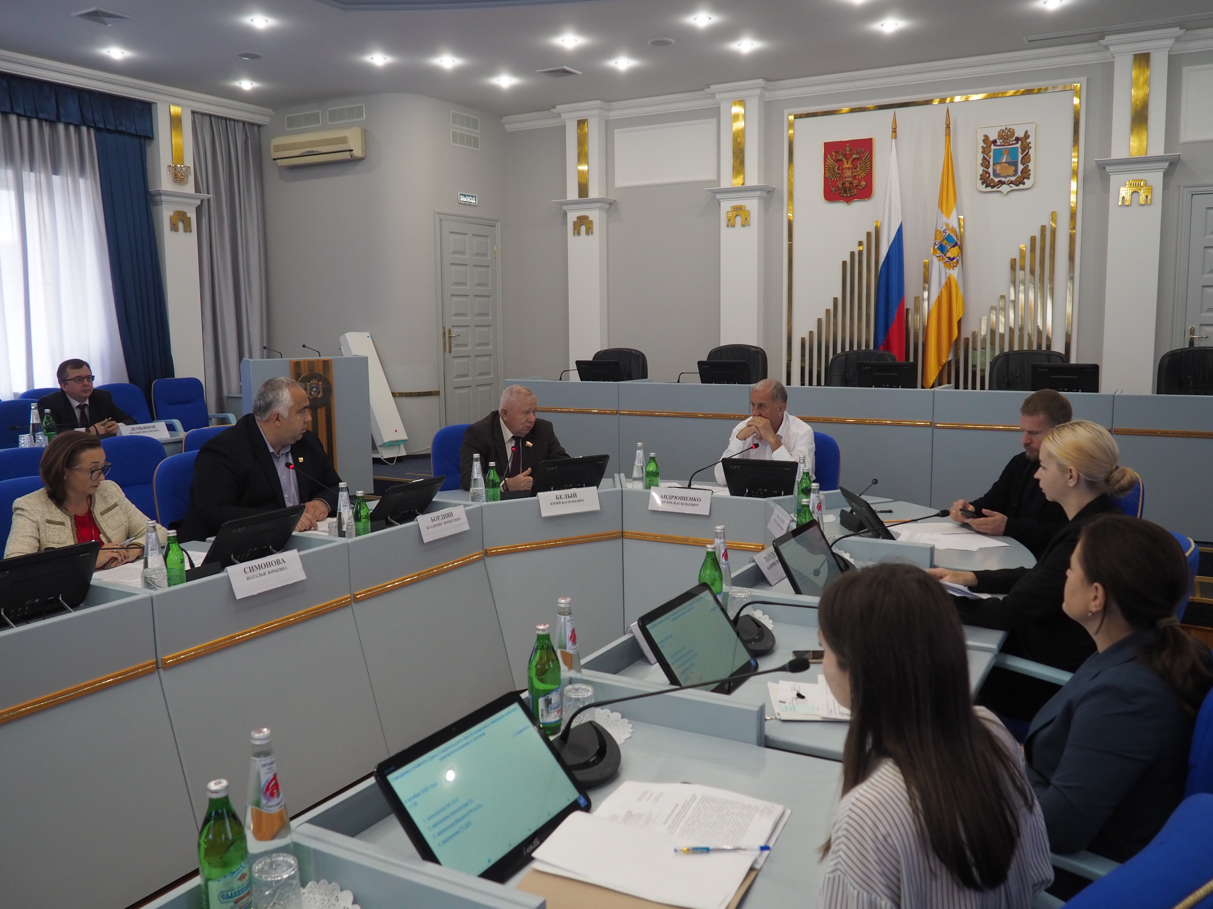 Депутаты работают над изменениями краевого законодательства в сфере регулирования земельных отношений
