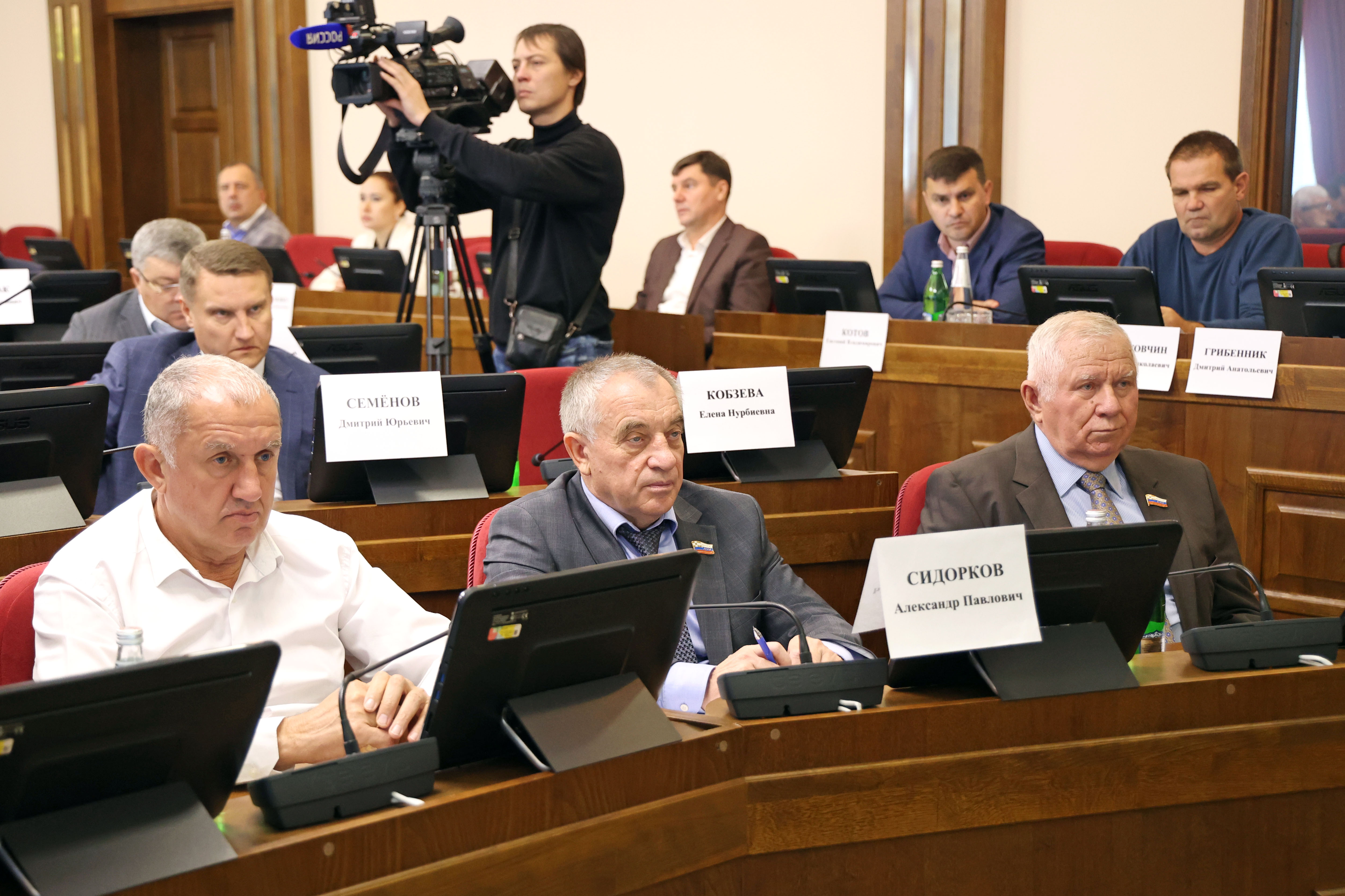 Депутаты краевой Думы обсудили подготовку региона  к осенне-зимнему периоду