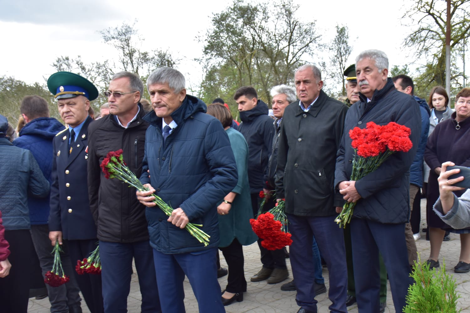 В селе Дербетовка открыли Стену памяти погибшим в ходе спецоперации на Украине