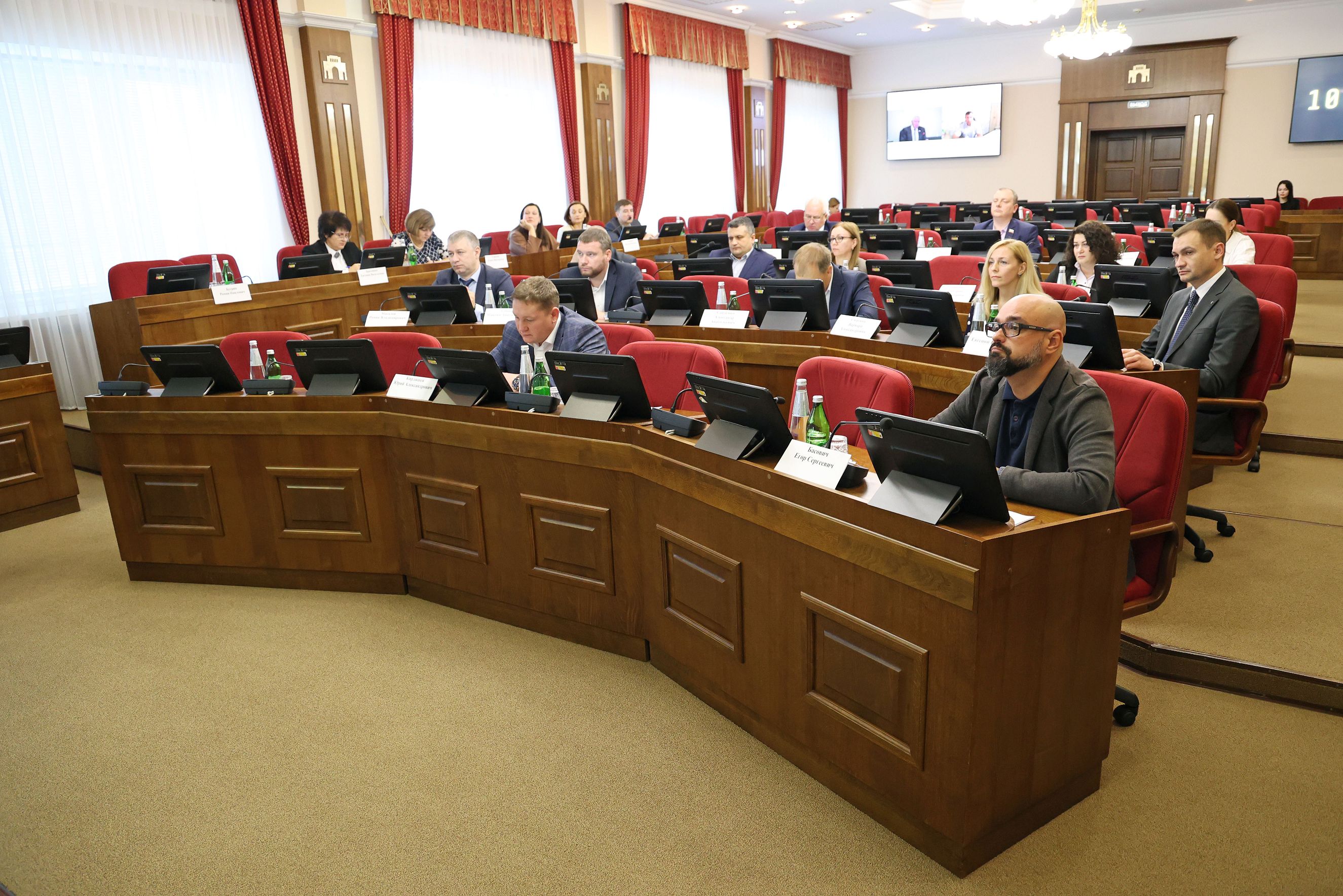 Краевые законодатели работают над совершенствованием закона о «гаражной амнистии»