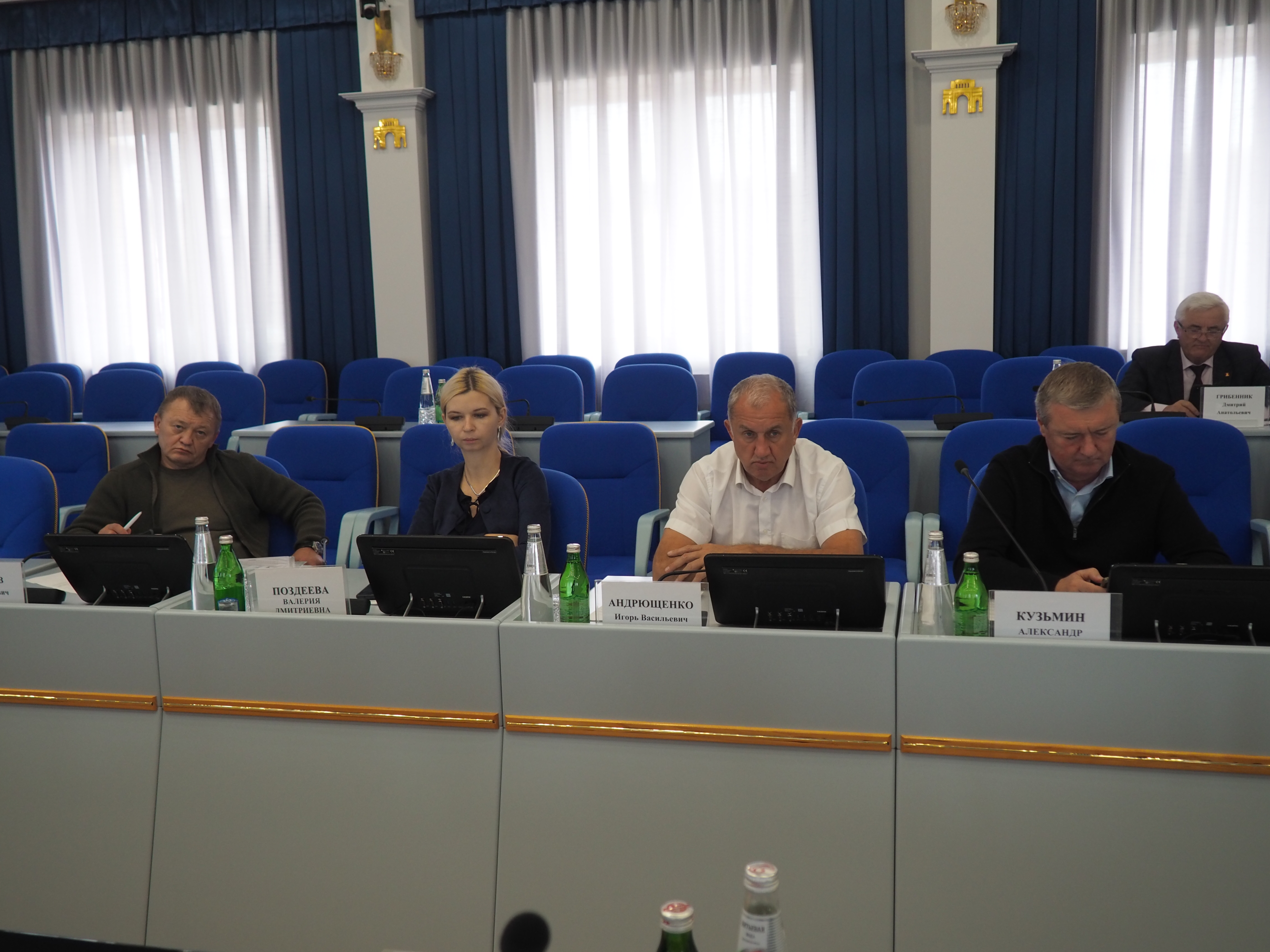 Представителей Молодёжного парламента предложено привлекать к проведению итоговой аттестации учащихся