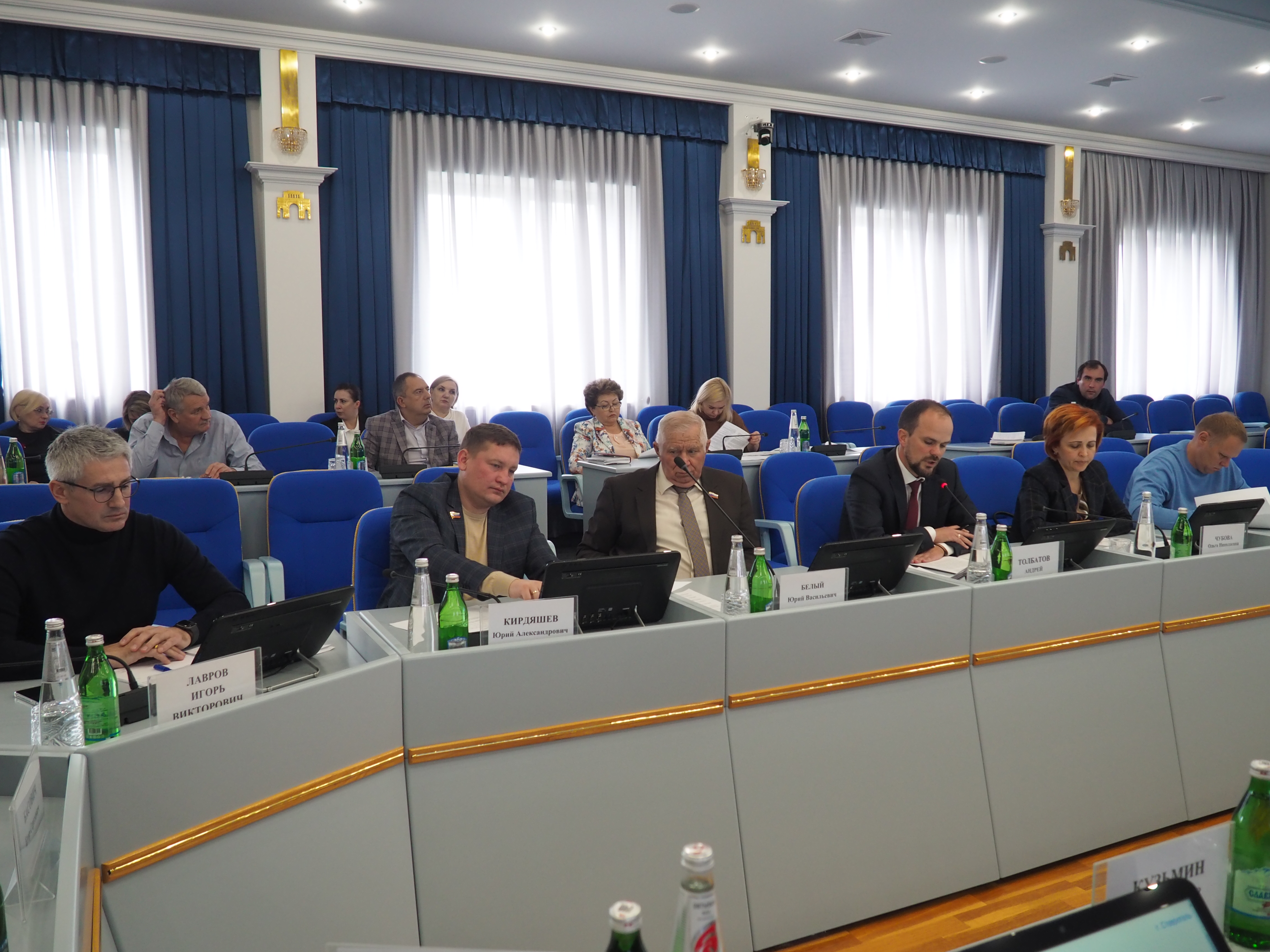 Представителей Молодёжного парламента предложено привлекать к проведению итоговой аттестации учащихся